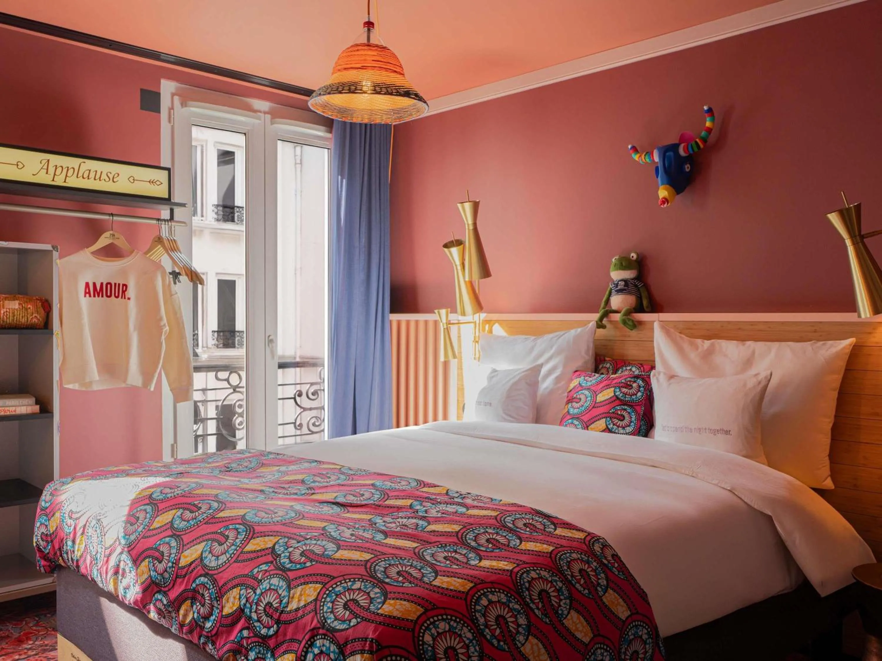 Medium Room in 25hours Hotel Terminus Nord