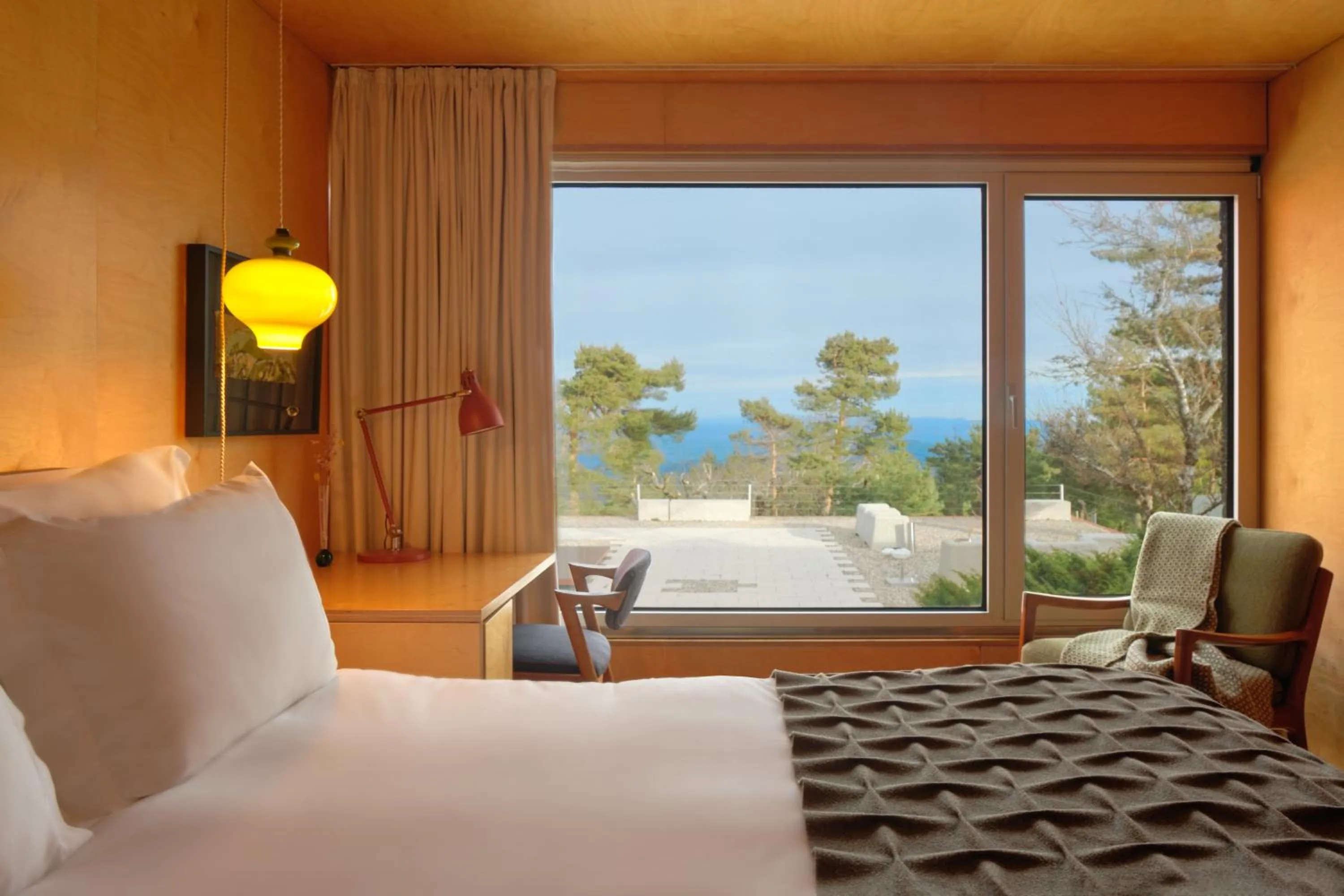 Comfort Double Room with Mountain View in Casa das Penhas Douradas - Burel Expedition Hotel