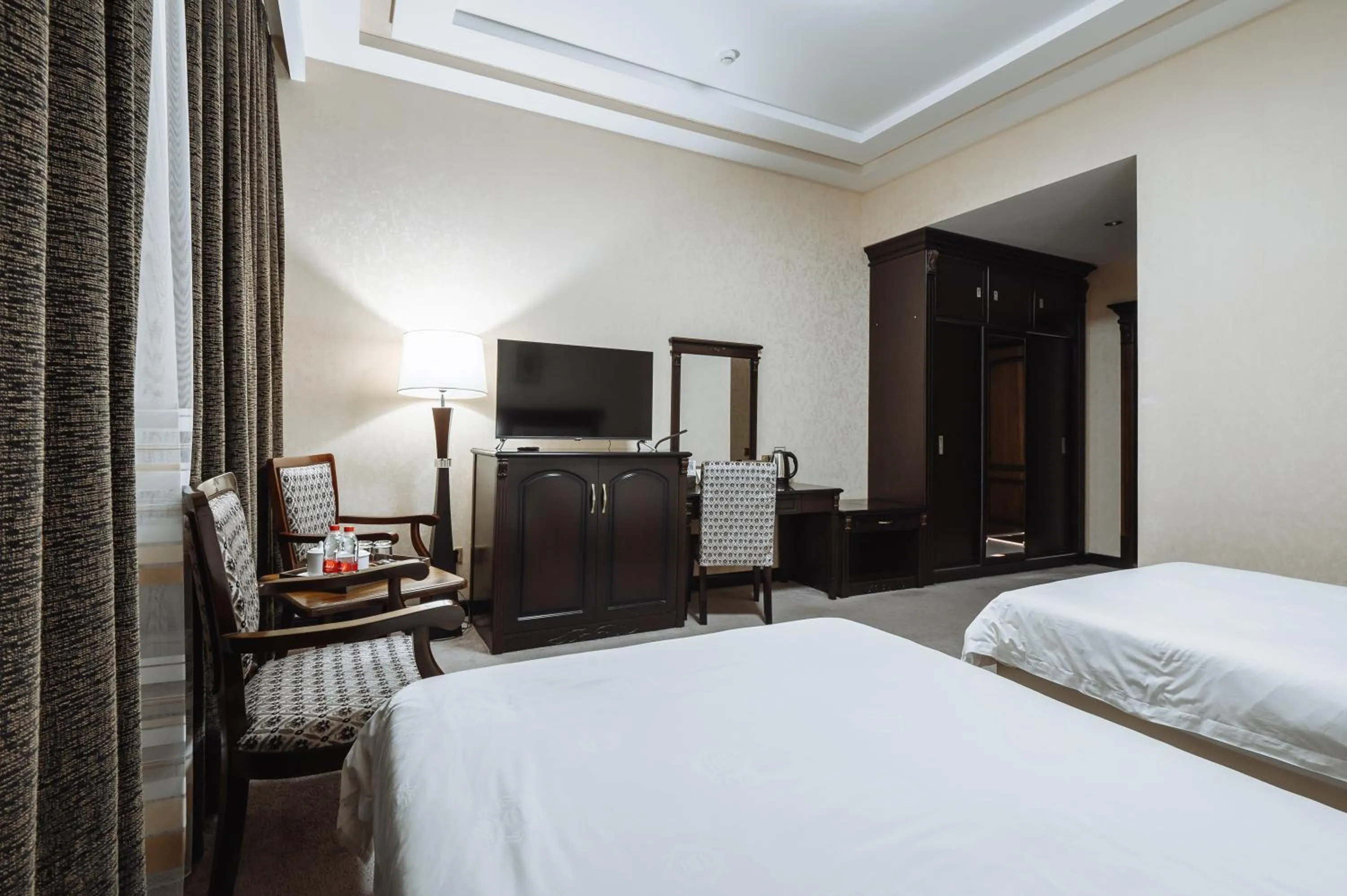 Twin Room in Daniel Hill Hotel