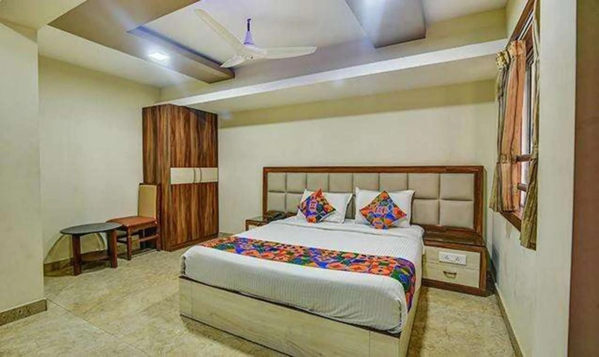 Deluxe Room - single occupancy in Fabhotel Chennai Palace - Nr Chennai Beach Railway Station