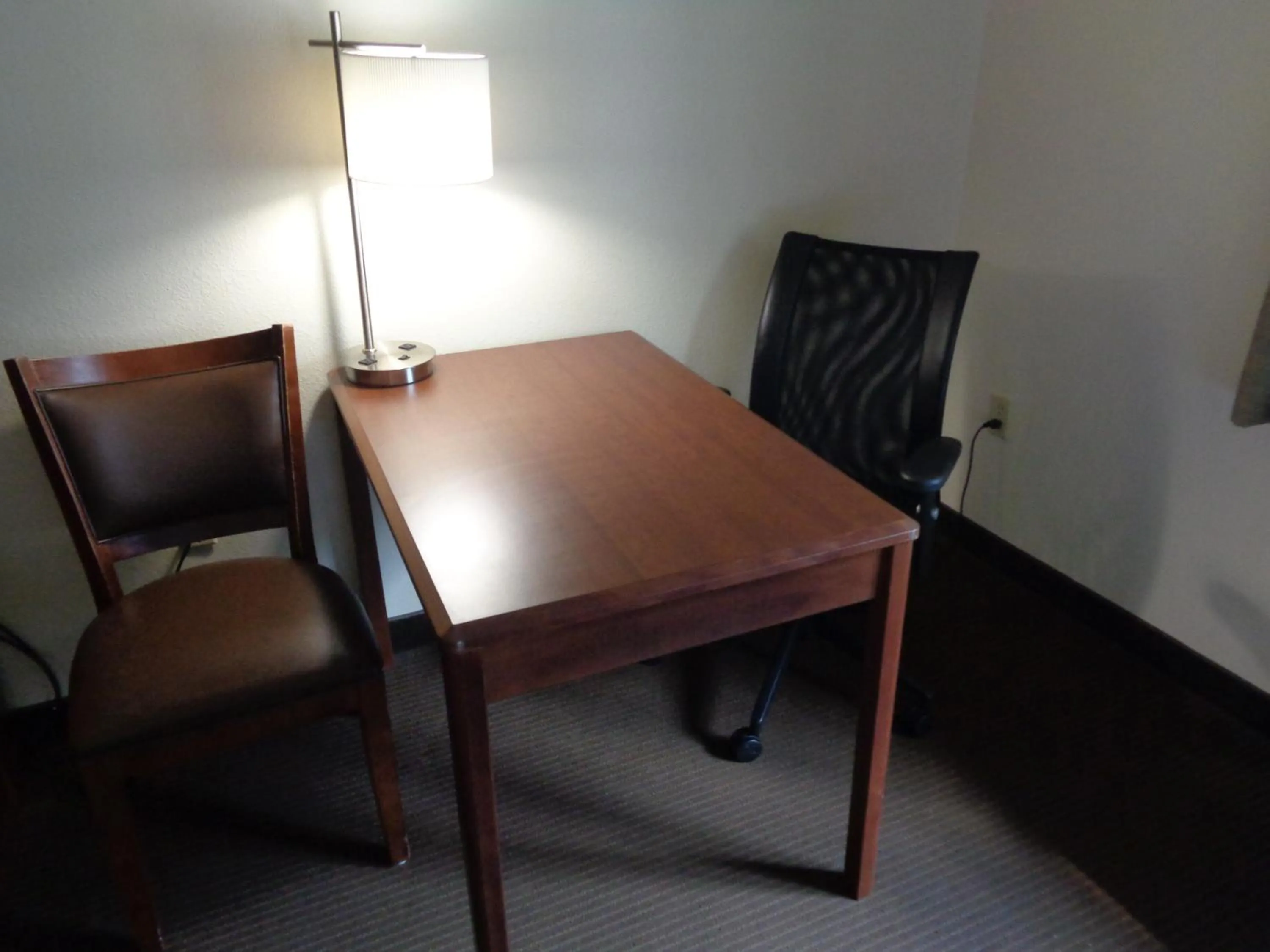 King Room - Non-Smoking in AmericInn by Wyndham Grand Rapids