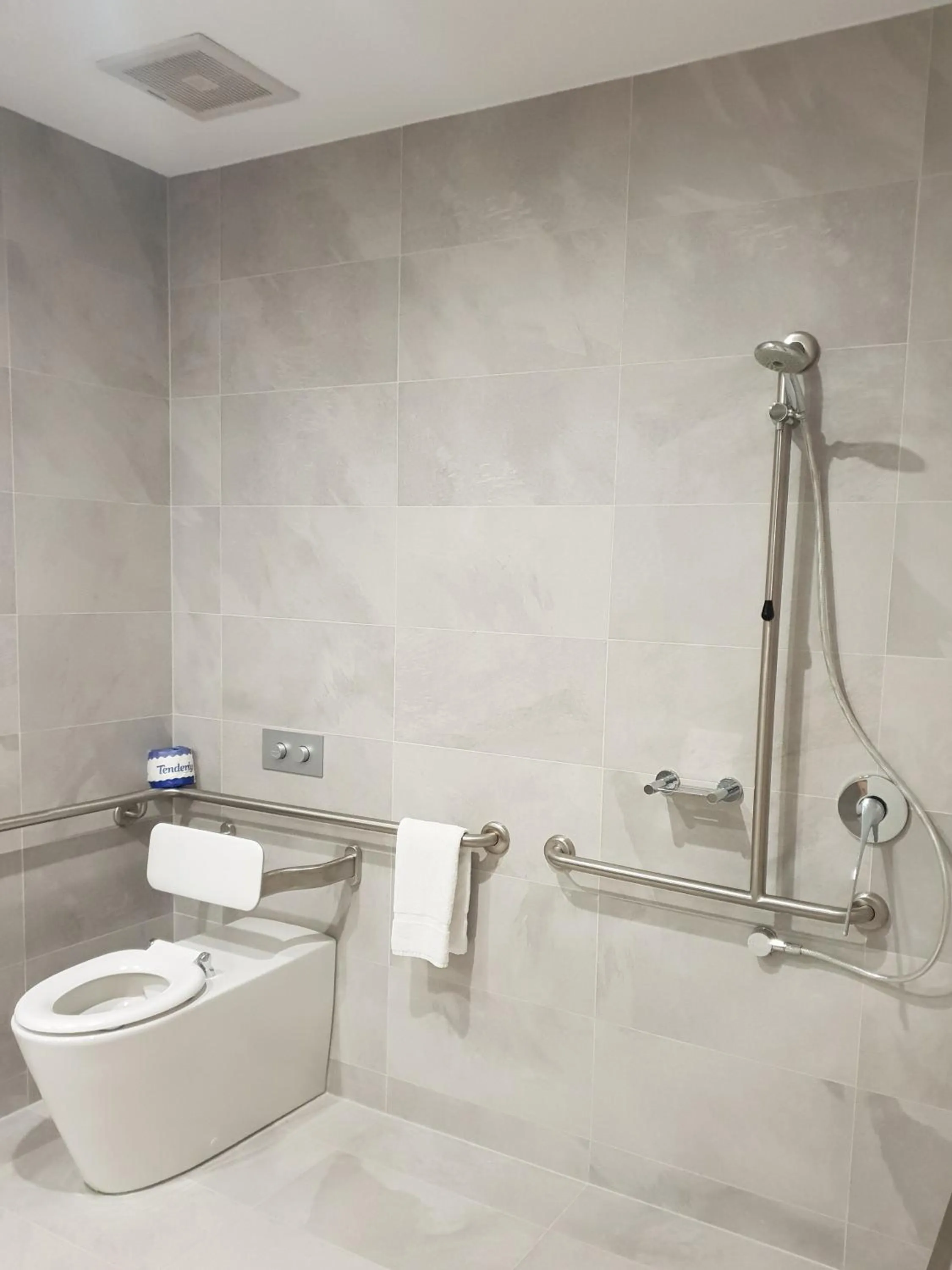 Superior Queen Room Disability Access in Ingot Hotel Perth, an Ascend Collection Hotel