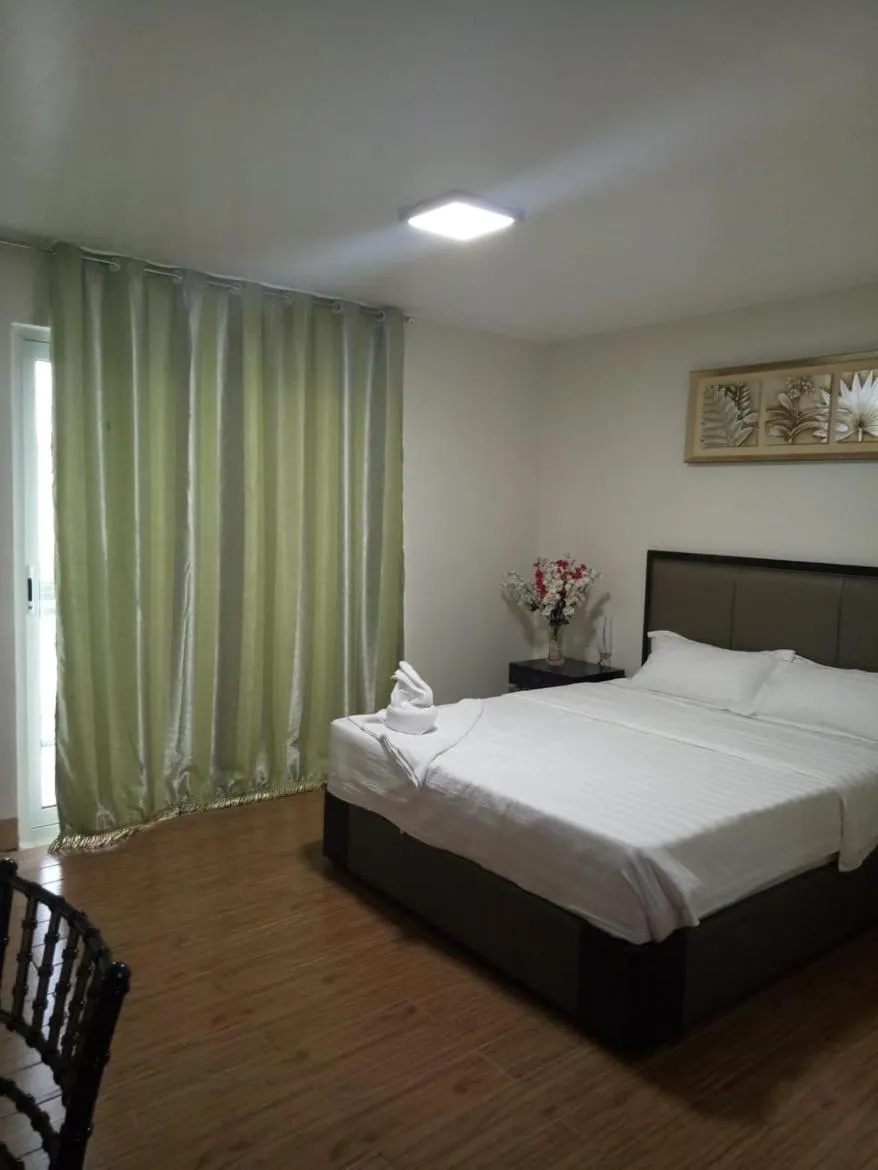 Executive Suite in Meaco Royal Hotel - Batangas City