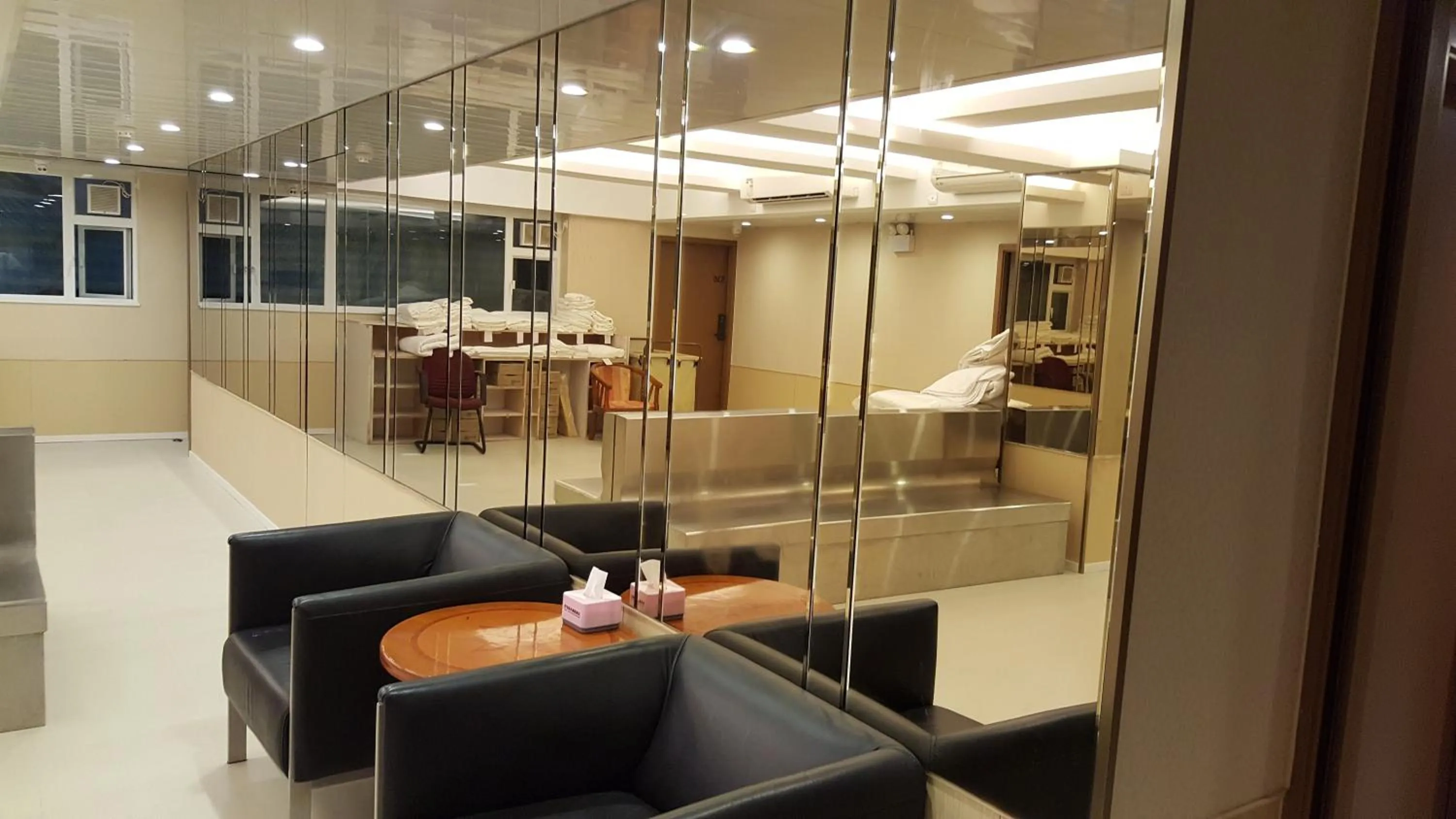 Whole Sunshine International Guest House