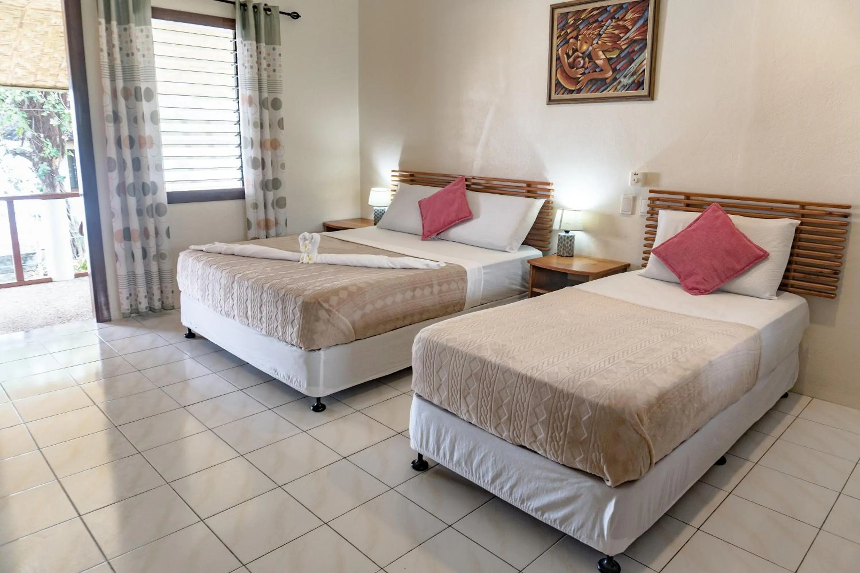 Bungalow with Sea View in Quo Vadis Dive Resort