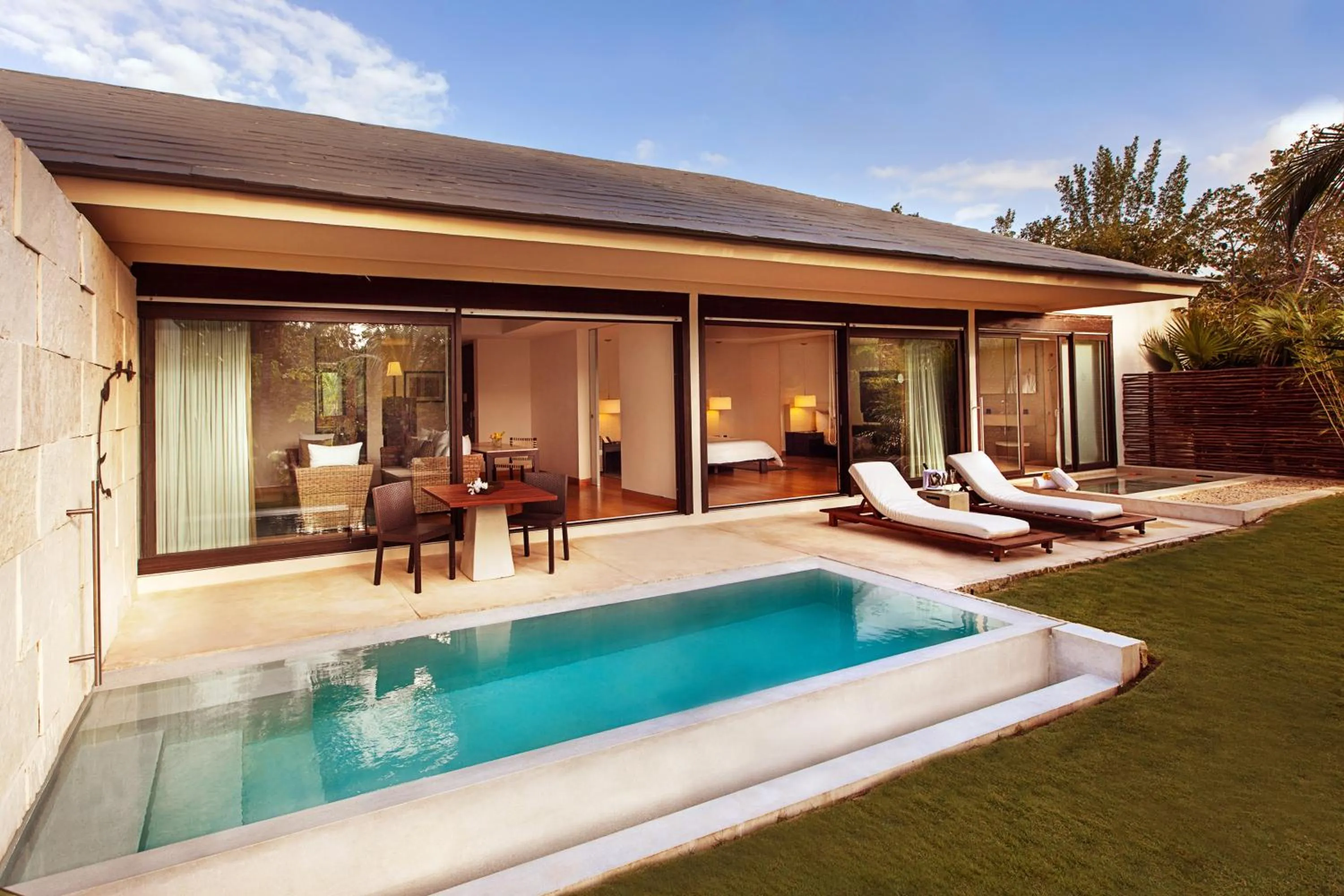 Deluxe Suite in Blue Diamond Luxury Boutique - All Inclusive Adults Only