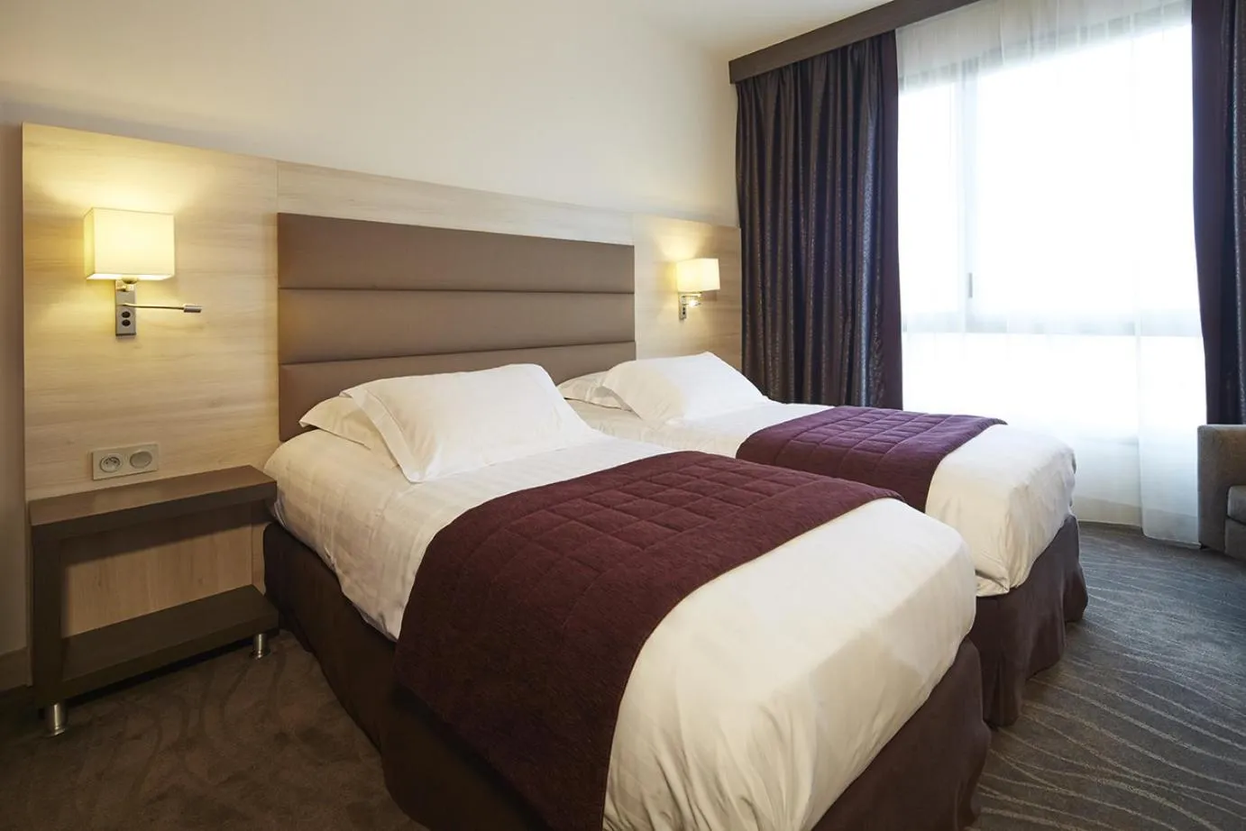 Twin Room in Kyriad Prestige Lyon Est - Saint Priest Eurexpo Hotel and SPA