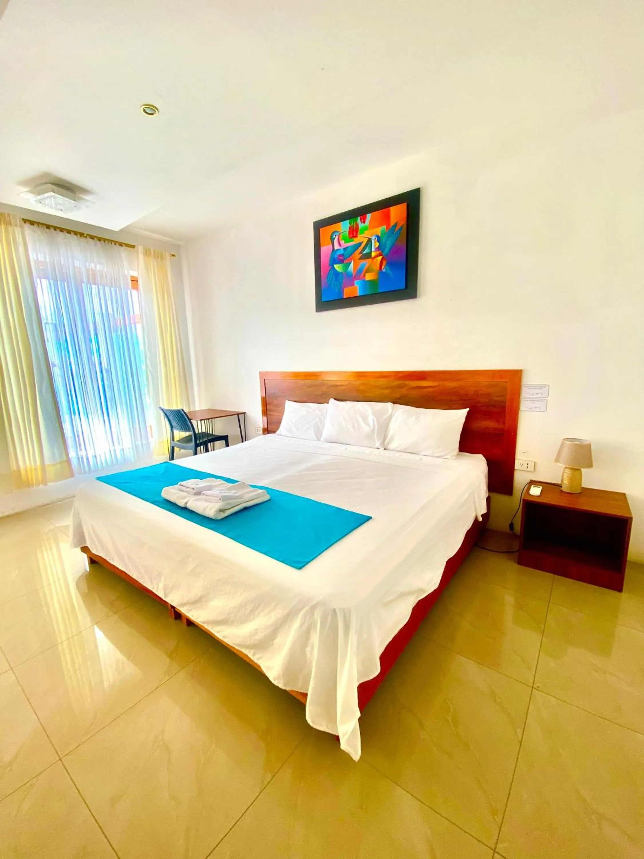 Deluxe Double or Twin Room - single occupancy in Galápagos Isabela Hotel Loja