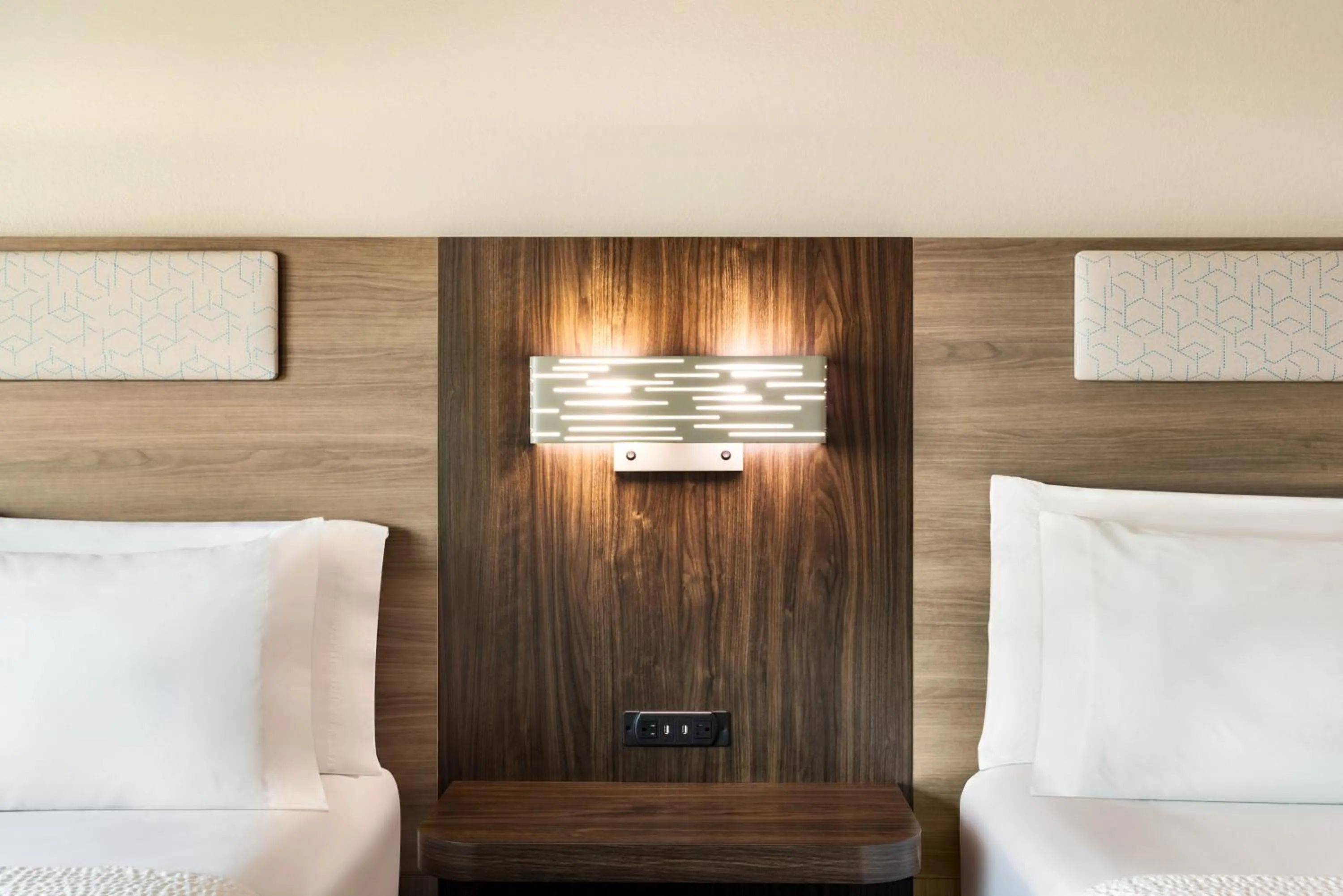 Standard Room in Holiday Inn Express & Suites Mobile West I-10 by IHG