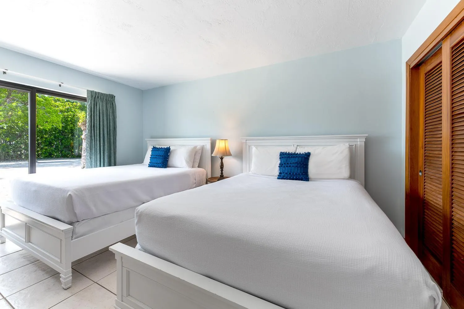 Deluxe Double Room with Two Double Beds in Rock Reef Resort