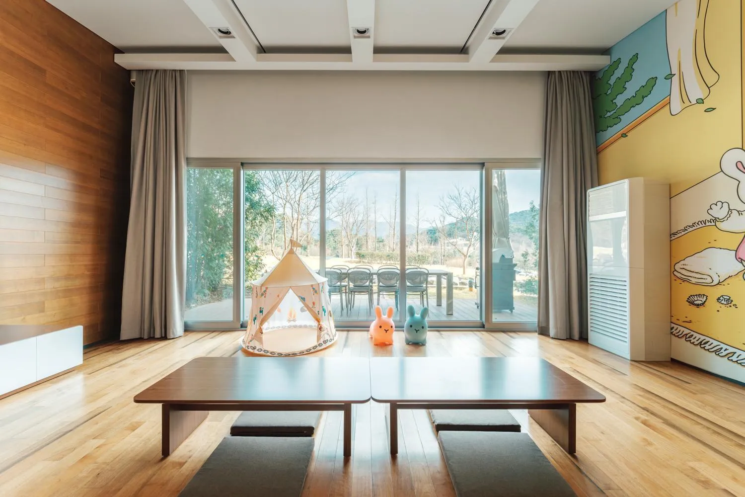 Villa Pine in The Suites Hotel Namwon