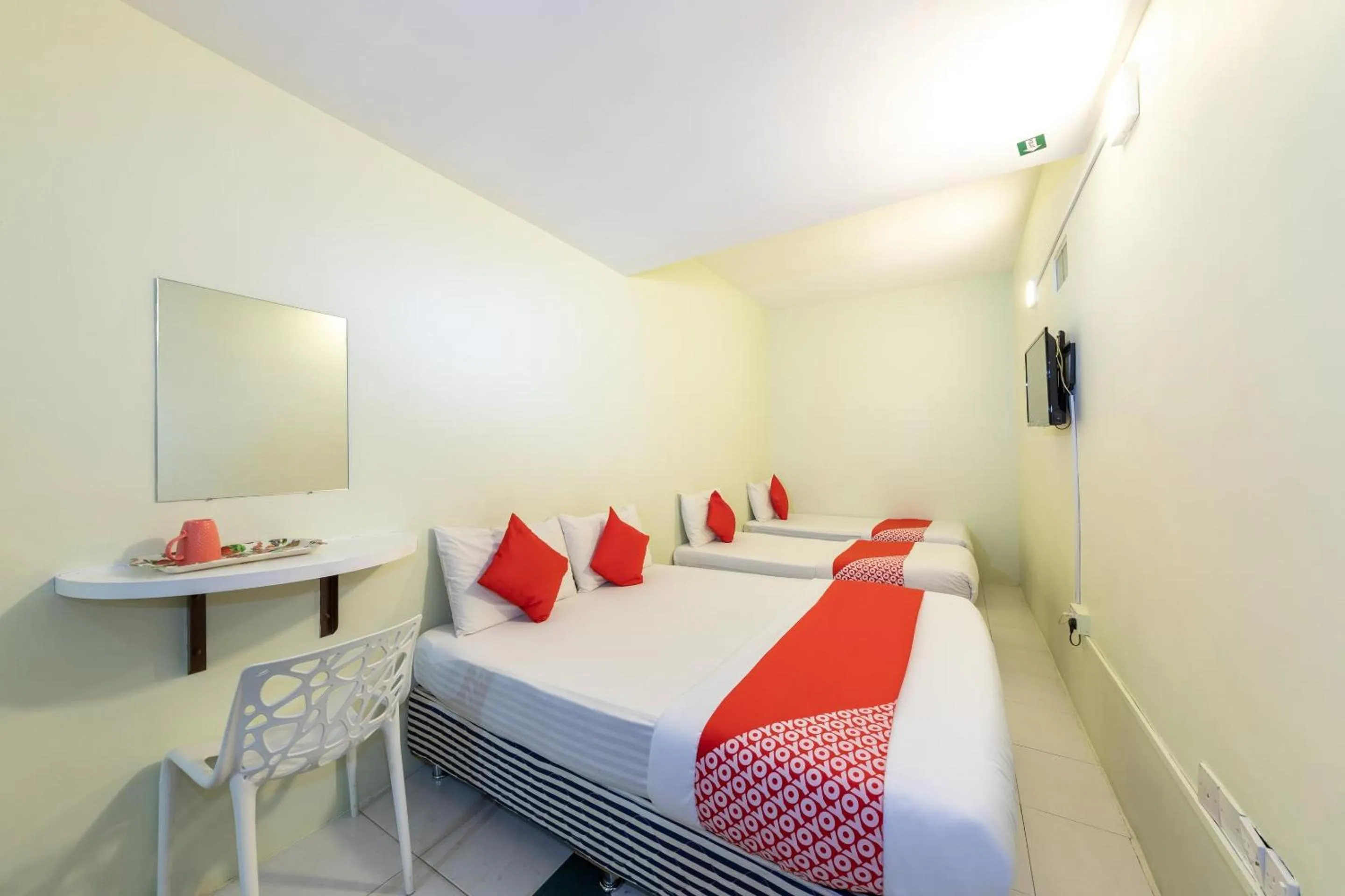 Family Suite in Hotel O My 7days Inn