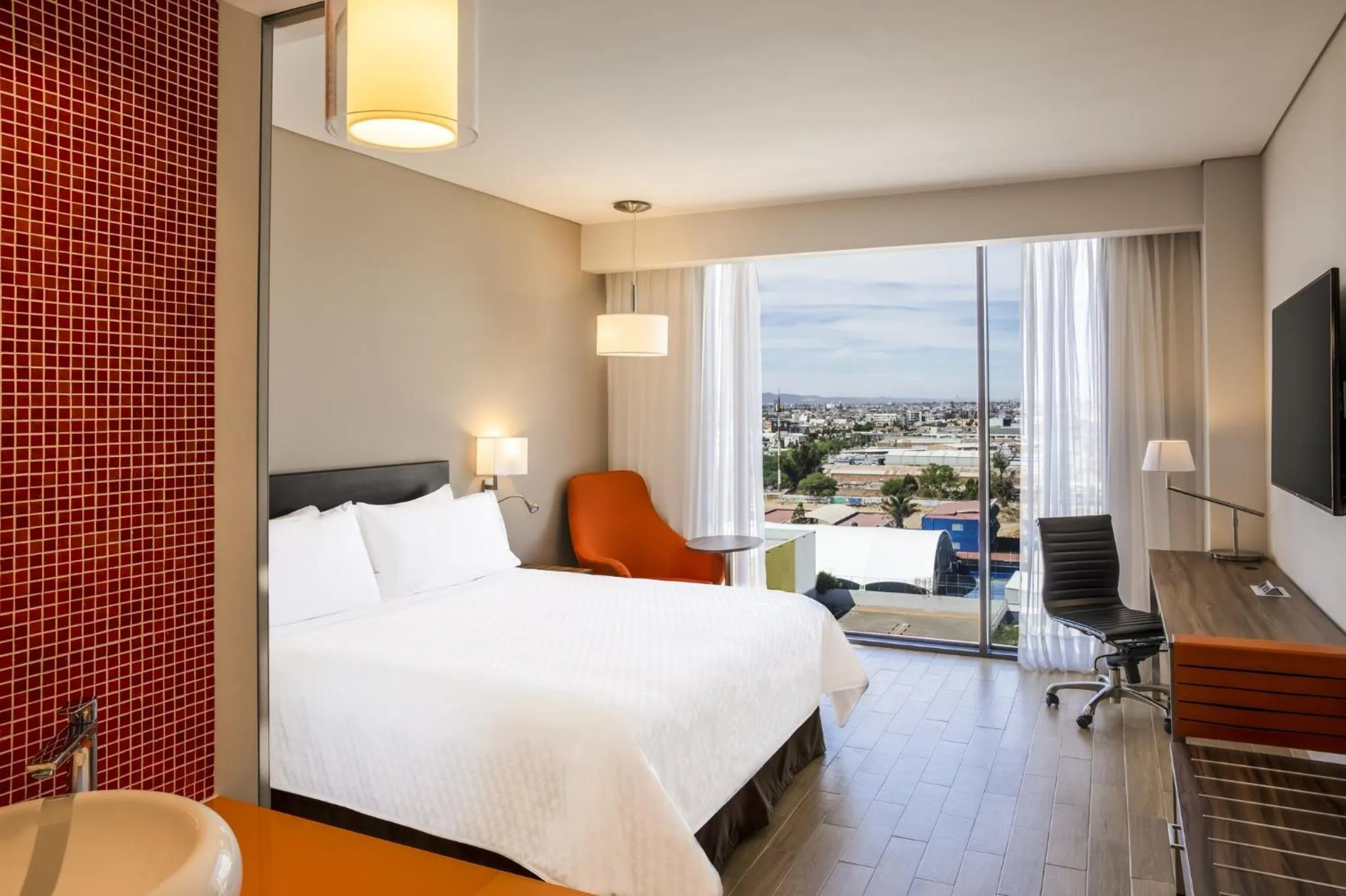 Superior King Room in Fiesta Inn Aguascalientes Patio