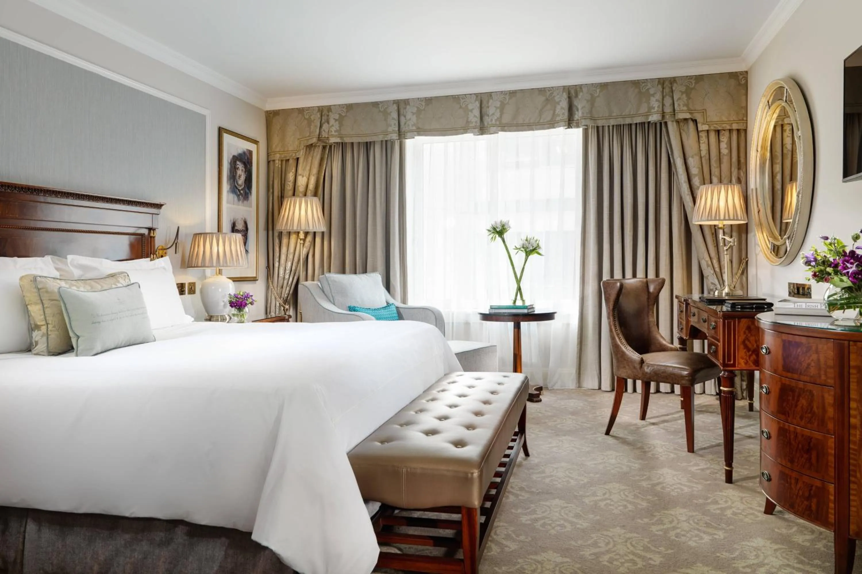 King Room in The Shelbourne, Autograph Collection