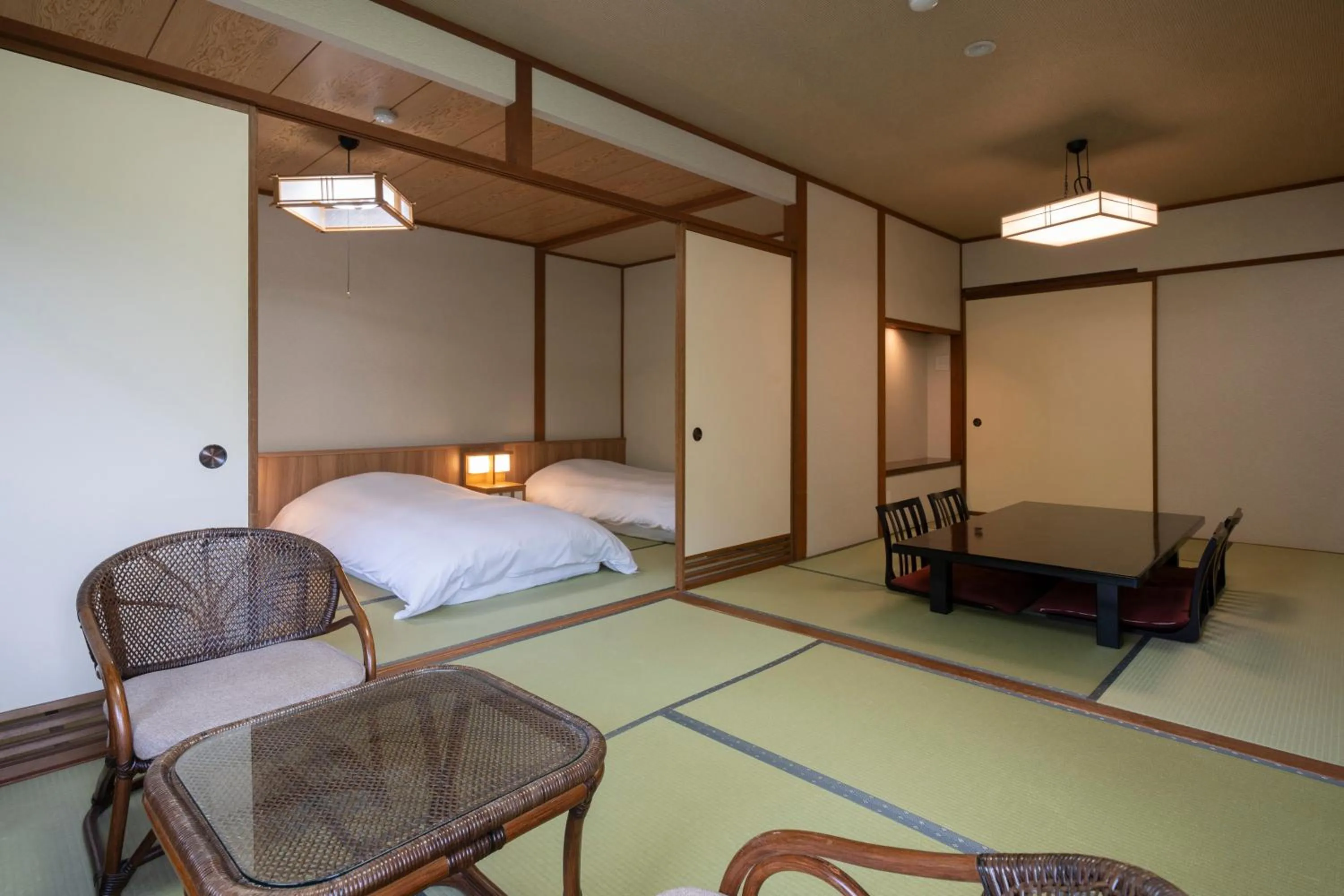 Japanese-Style Room in Hirayukan