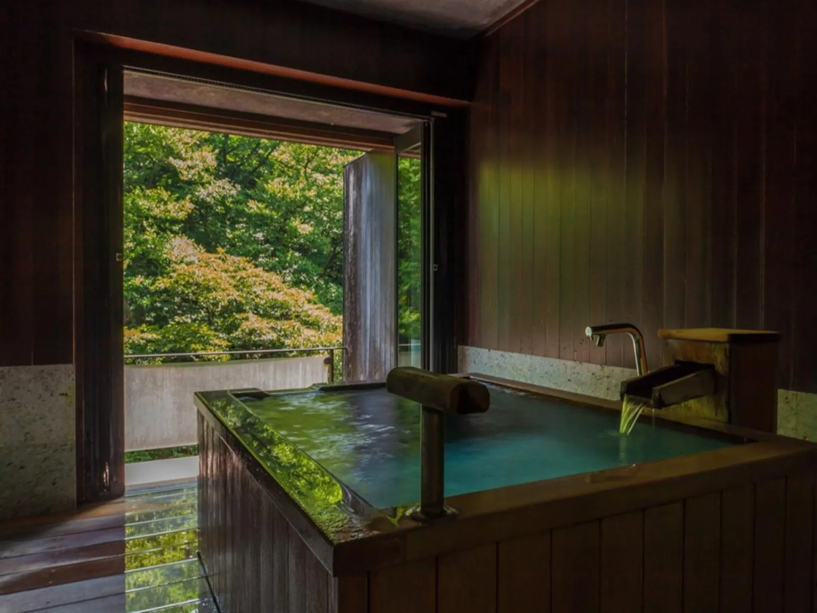 Suite with River View in Shima Yamaguchikan