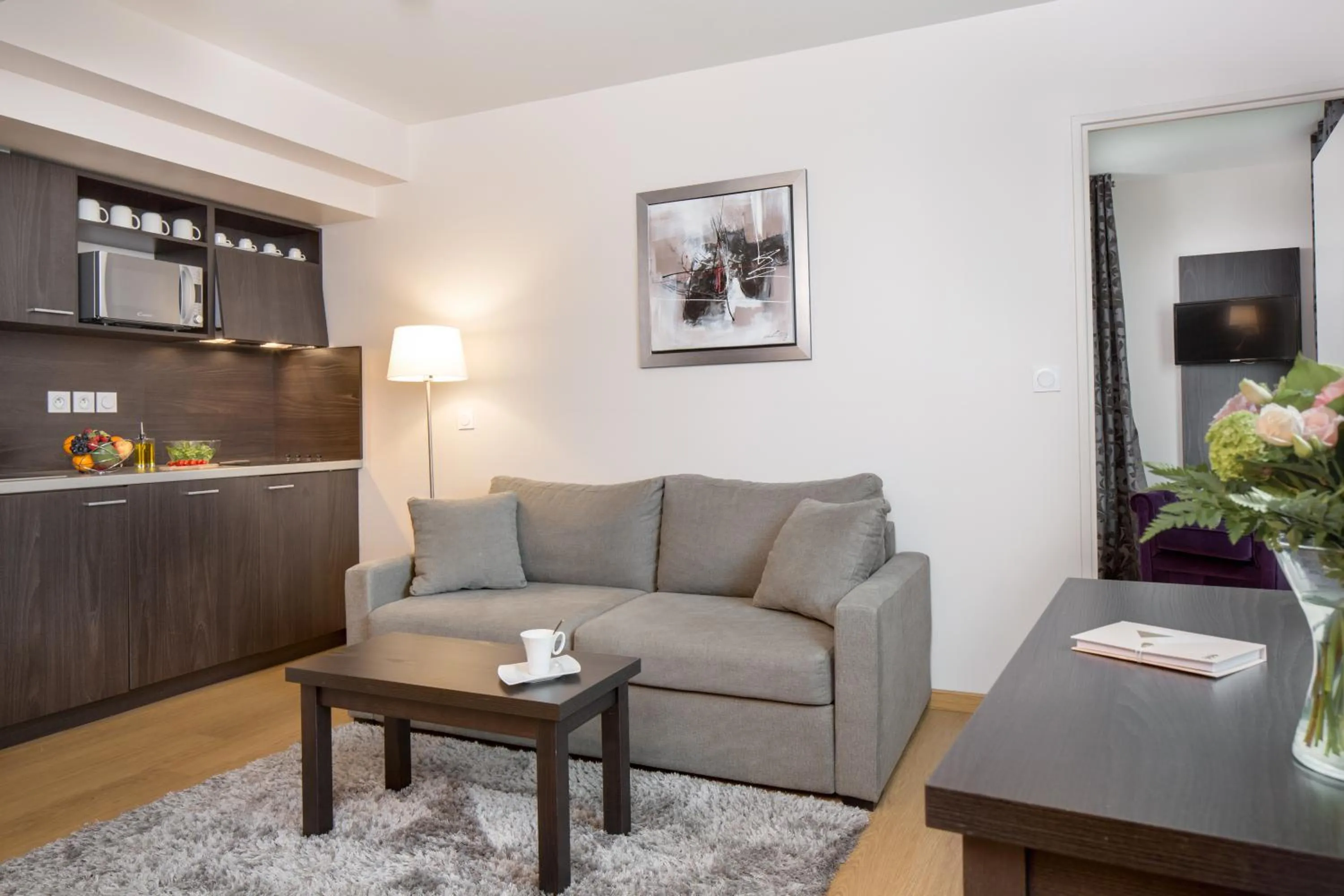 One-Bedroom Apartment in Seven Urban Suites Nantes Centre