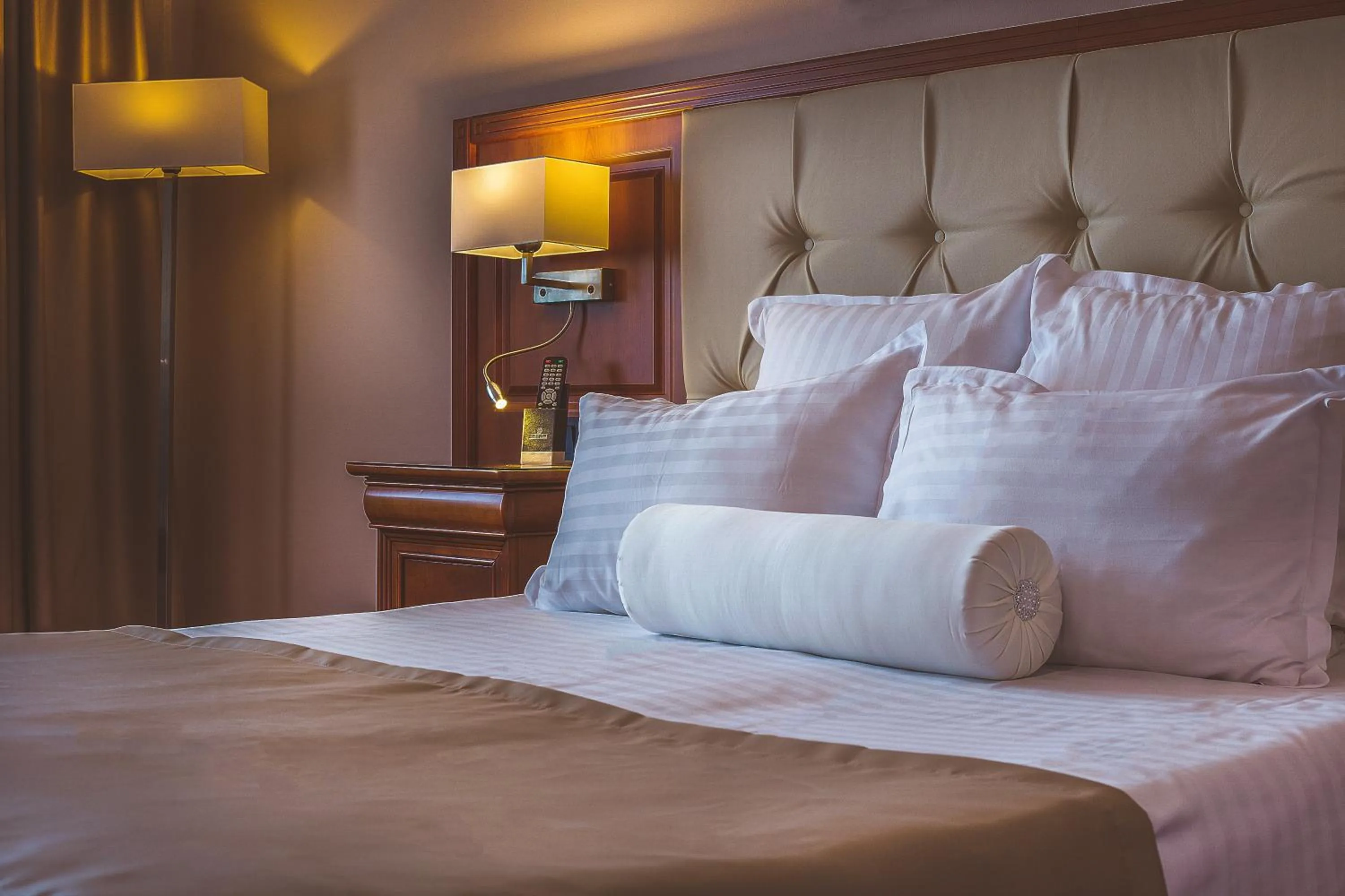 Double Room with Extra Bed in Hotel Athos R.M.T.