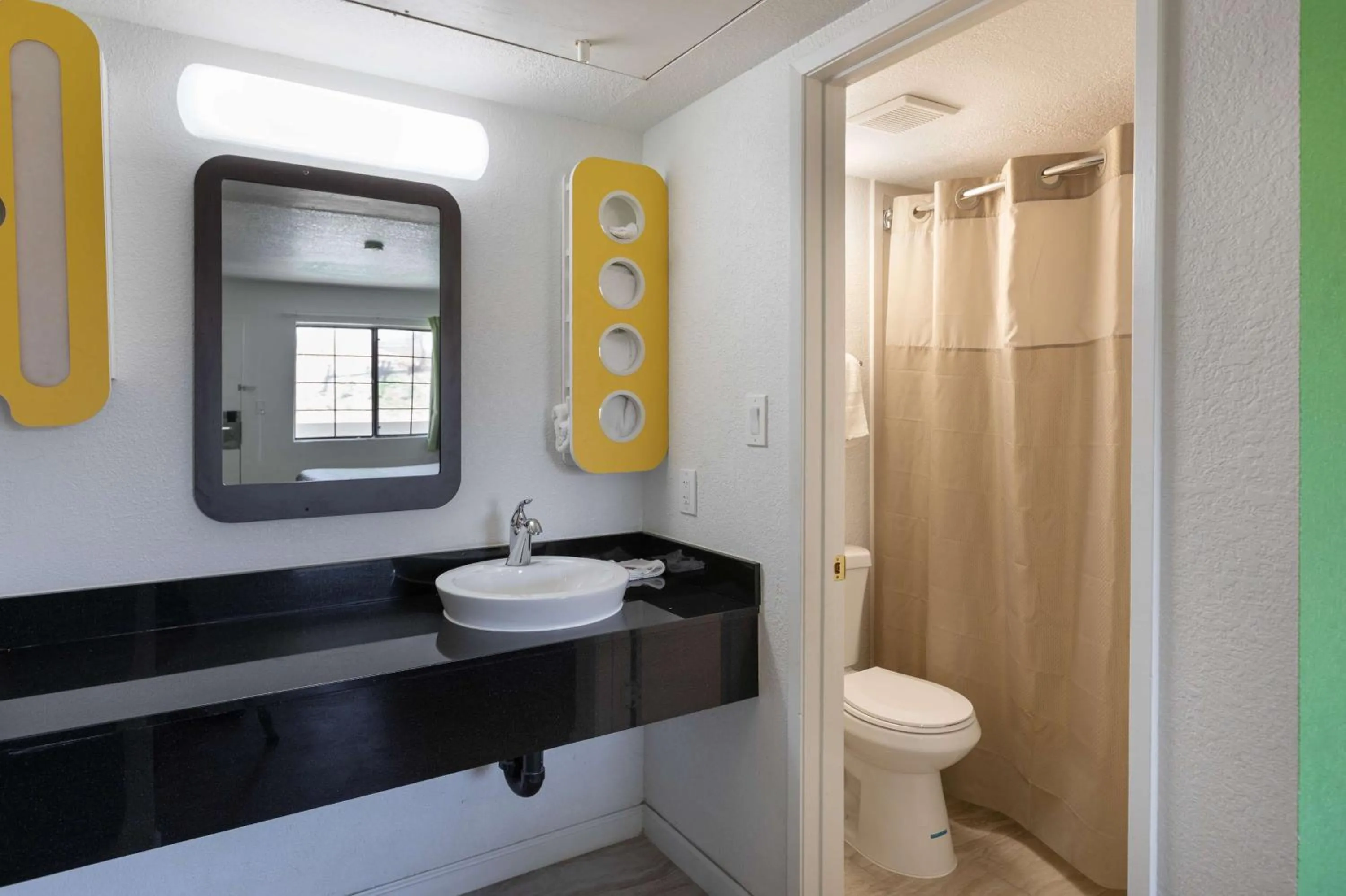 Deluxe Queen Room with Two Queen Beds - single occupancy - Non-Smoking in Studio 6-Barstow, CA