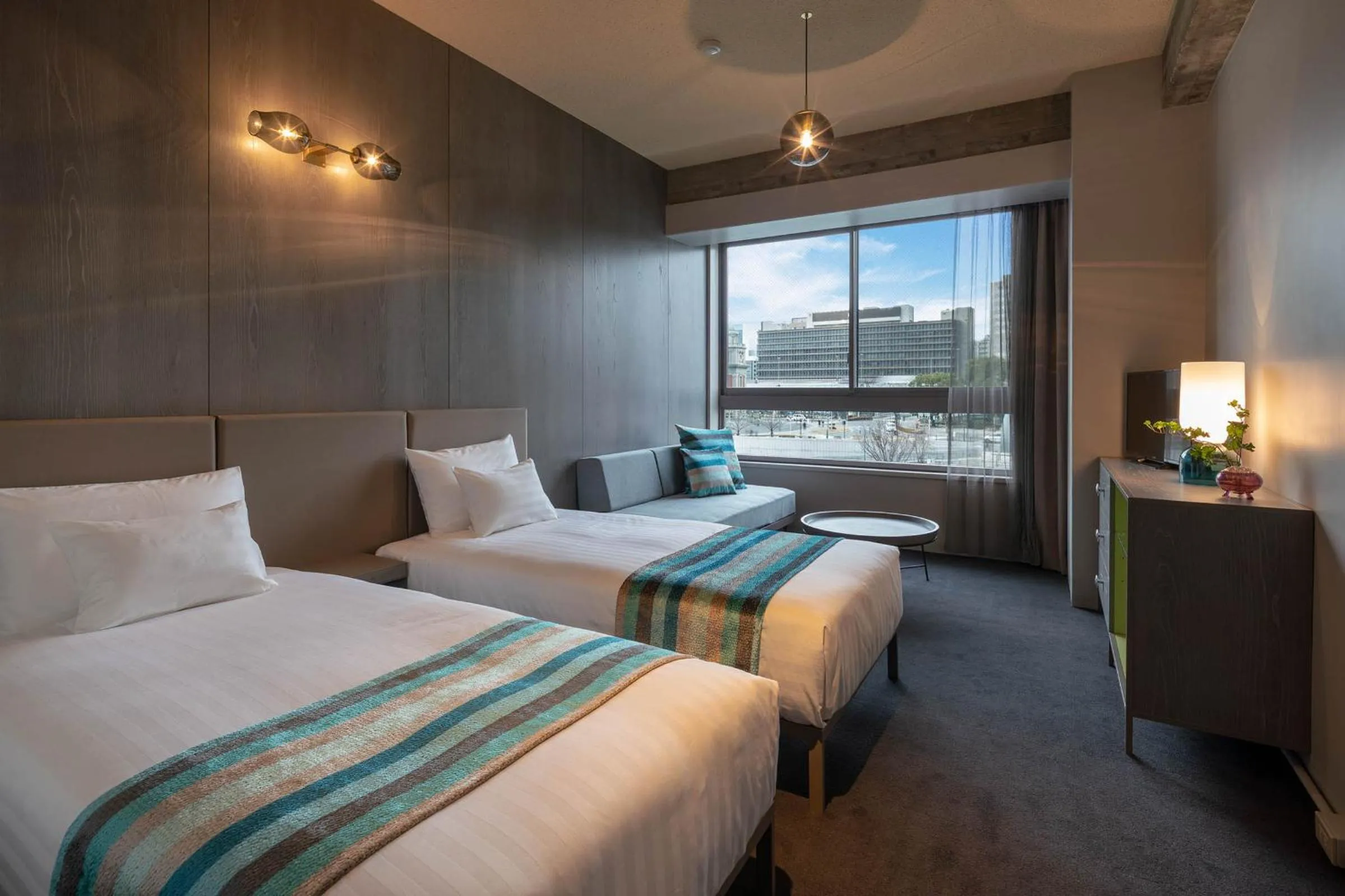 Twin Room with River View in THE BOLY OSAKA