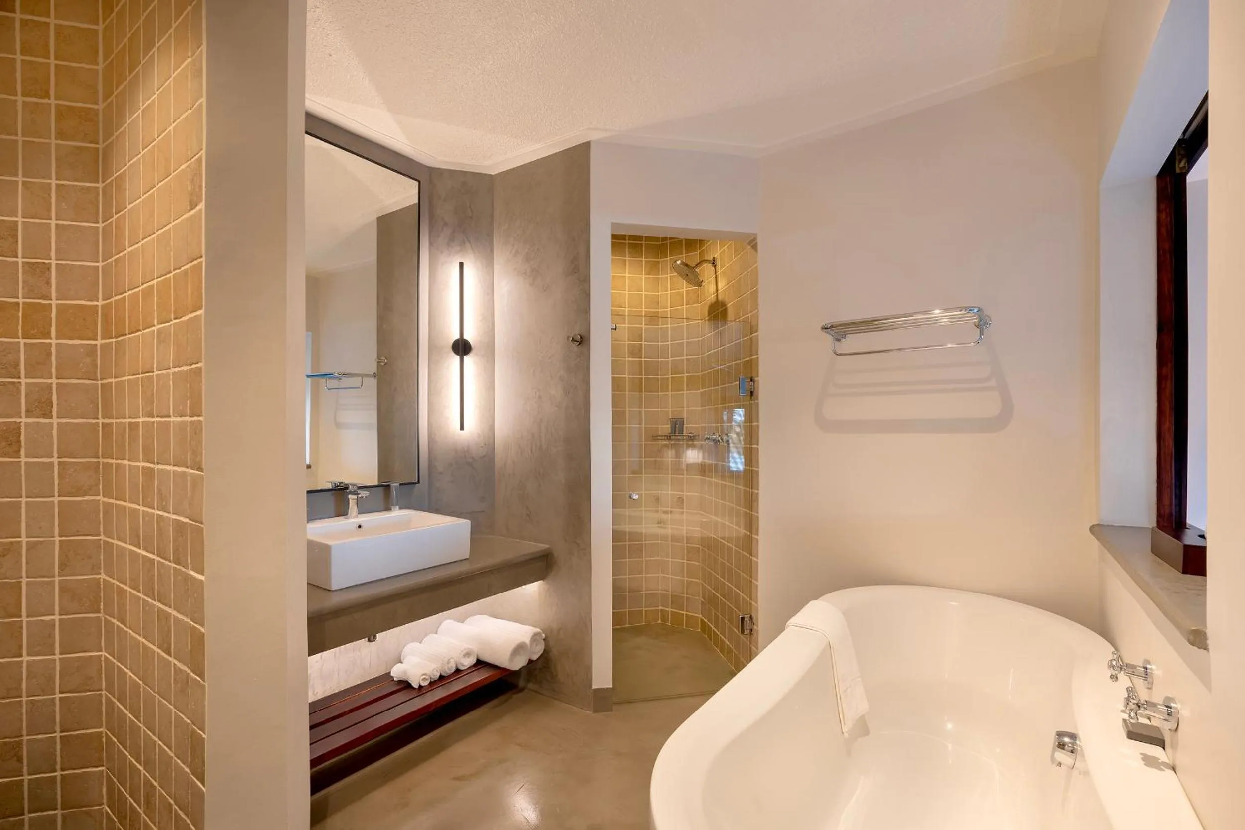 Deluxe Double Room in The David Livingstone Safari Lodge & Spa