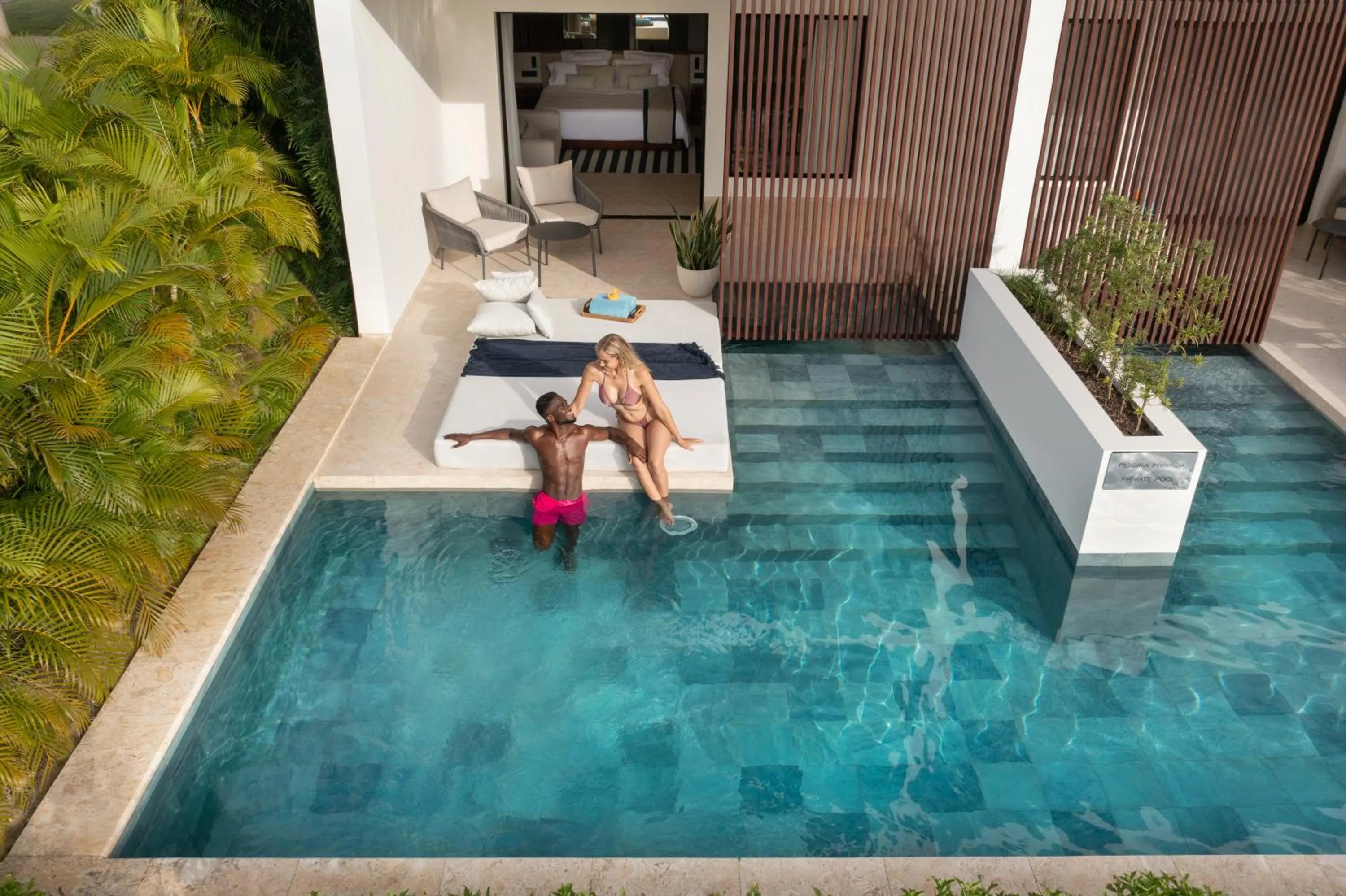 Aqua Junior Suite Swim-Up Garden View - single occupancy in Live Aqua Punta Cana - All Inclusive - Adults Only