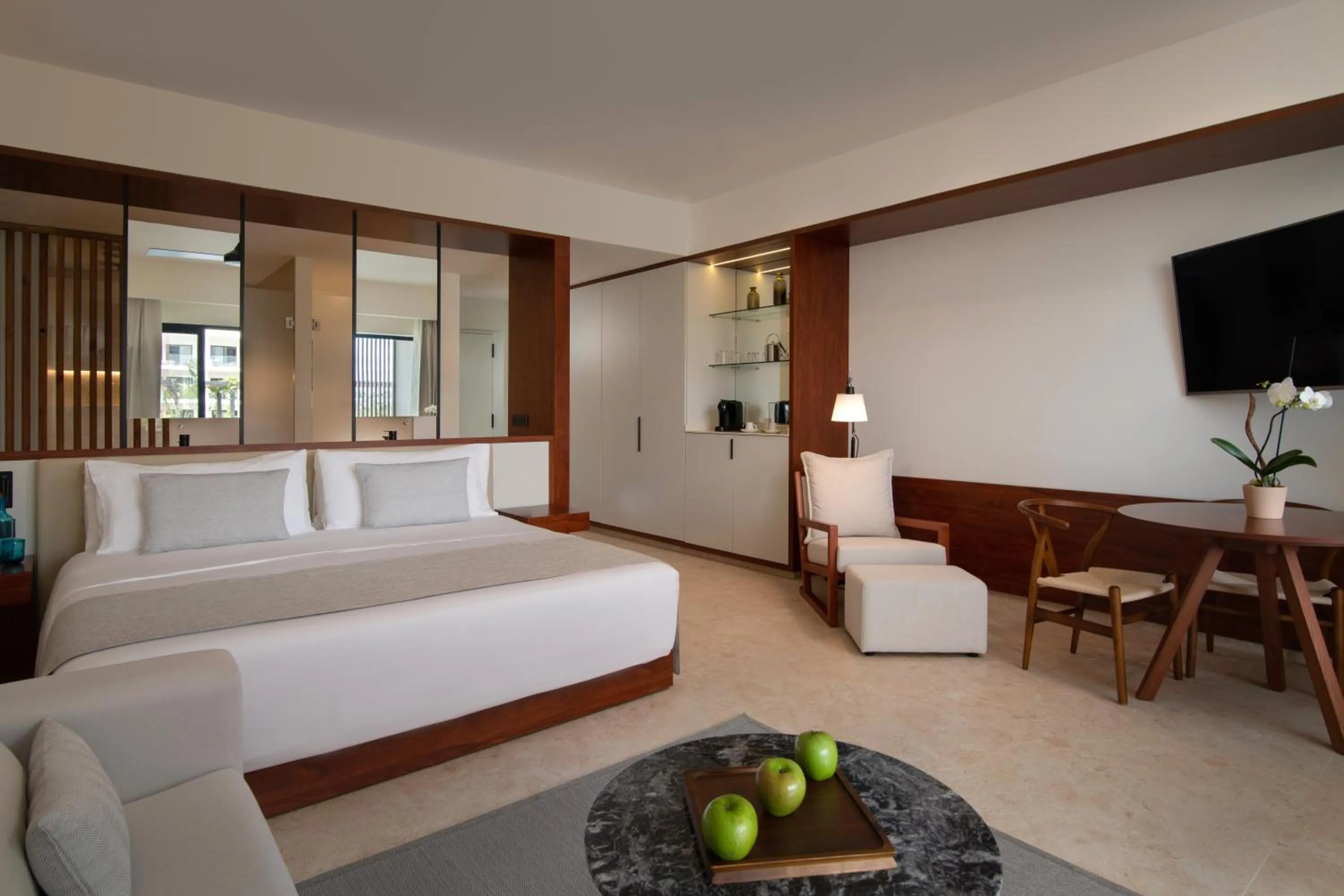 Junior Suite Deluxe Pool View, 1 King - single occupancy in Live Aqua Punta Cana - All Inclusive - Adults Only