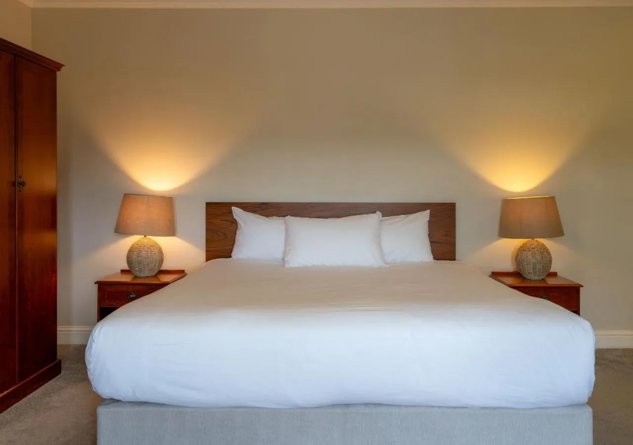 Standard Double Room - single occupancy in Abbey Court