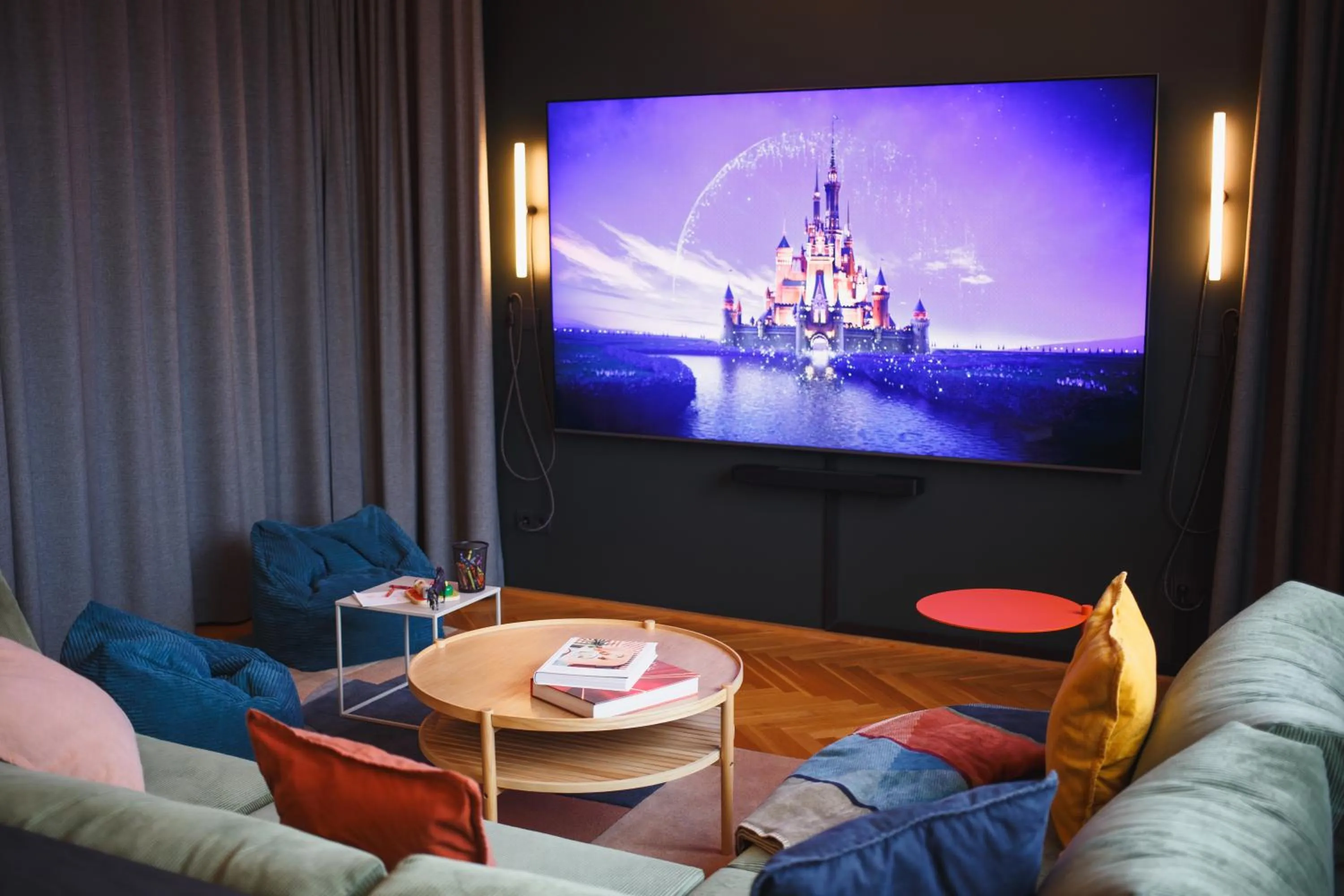 3 Bedroom Home Cinema Apartment in The Circus Apartments