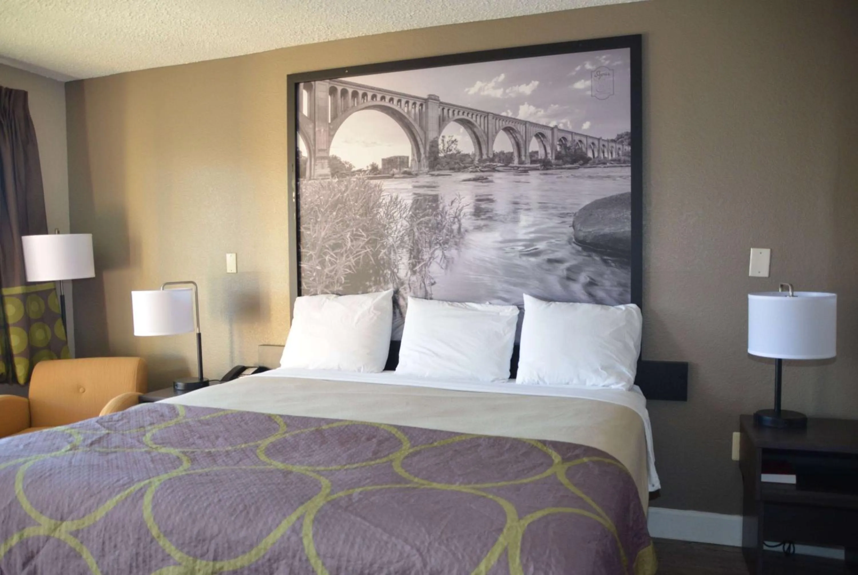 King Room - Smoking  in Super 8 by Wyndham Fredericksburg