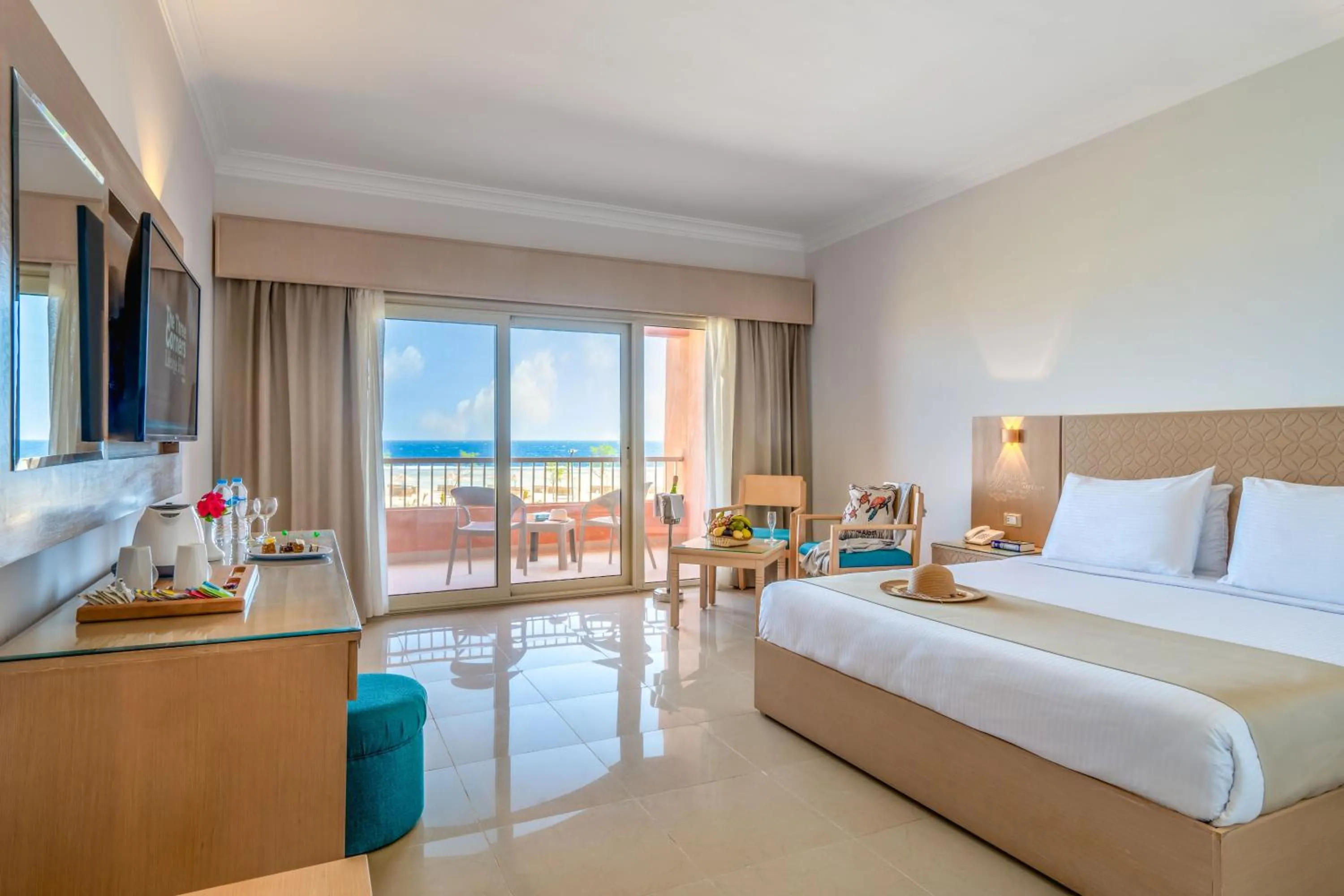 Premium Room - single occupancy in Three Corners Happy Life Beach Resort