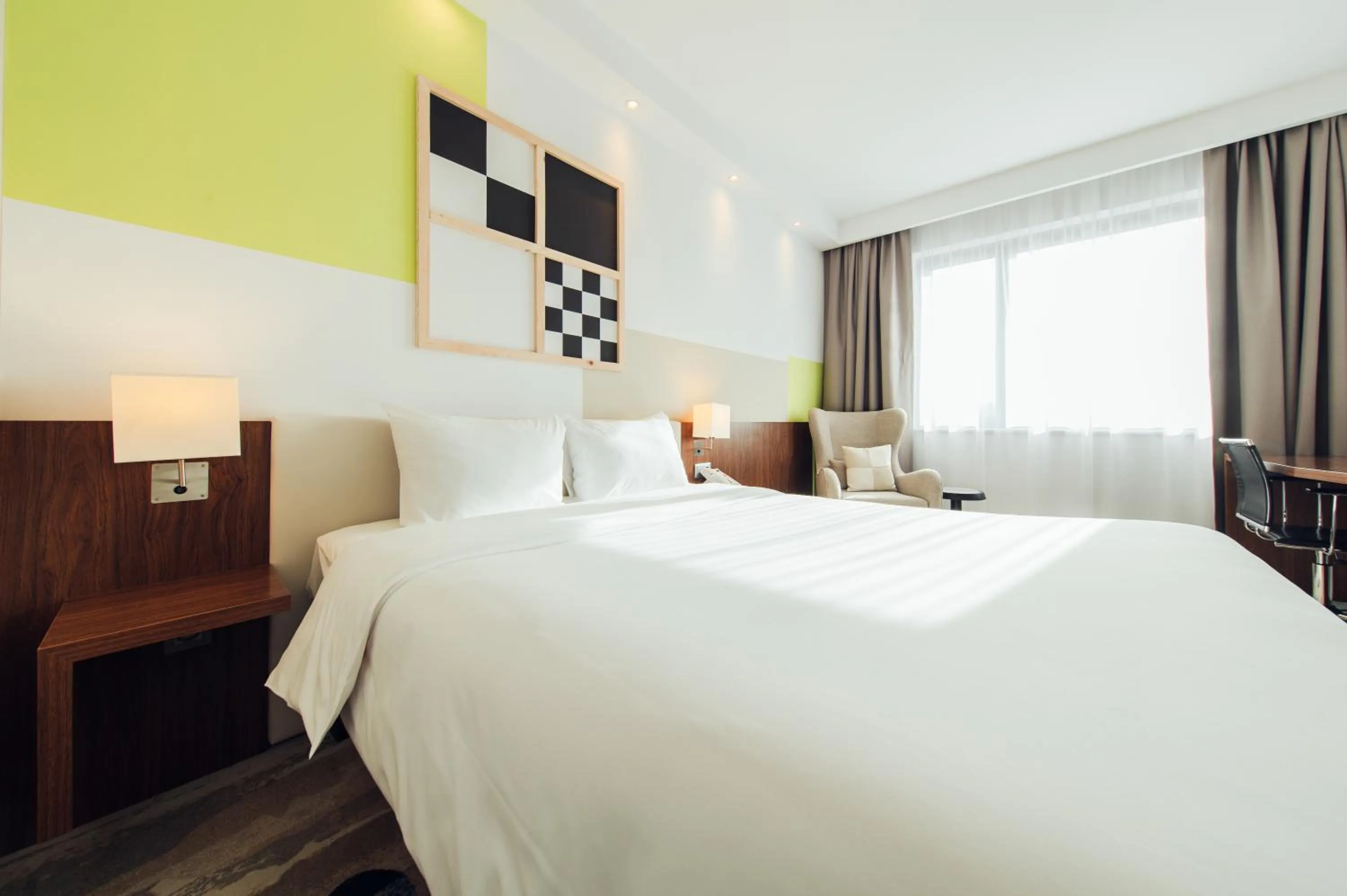 Superior Double Room in ibis Styles Warszawa Airport