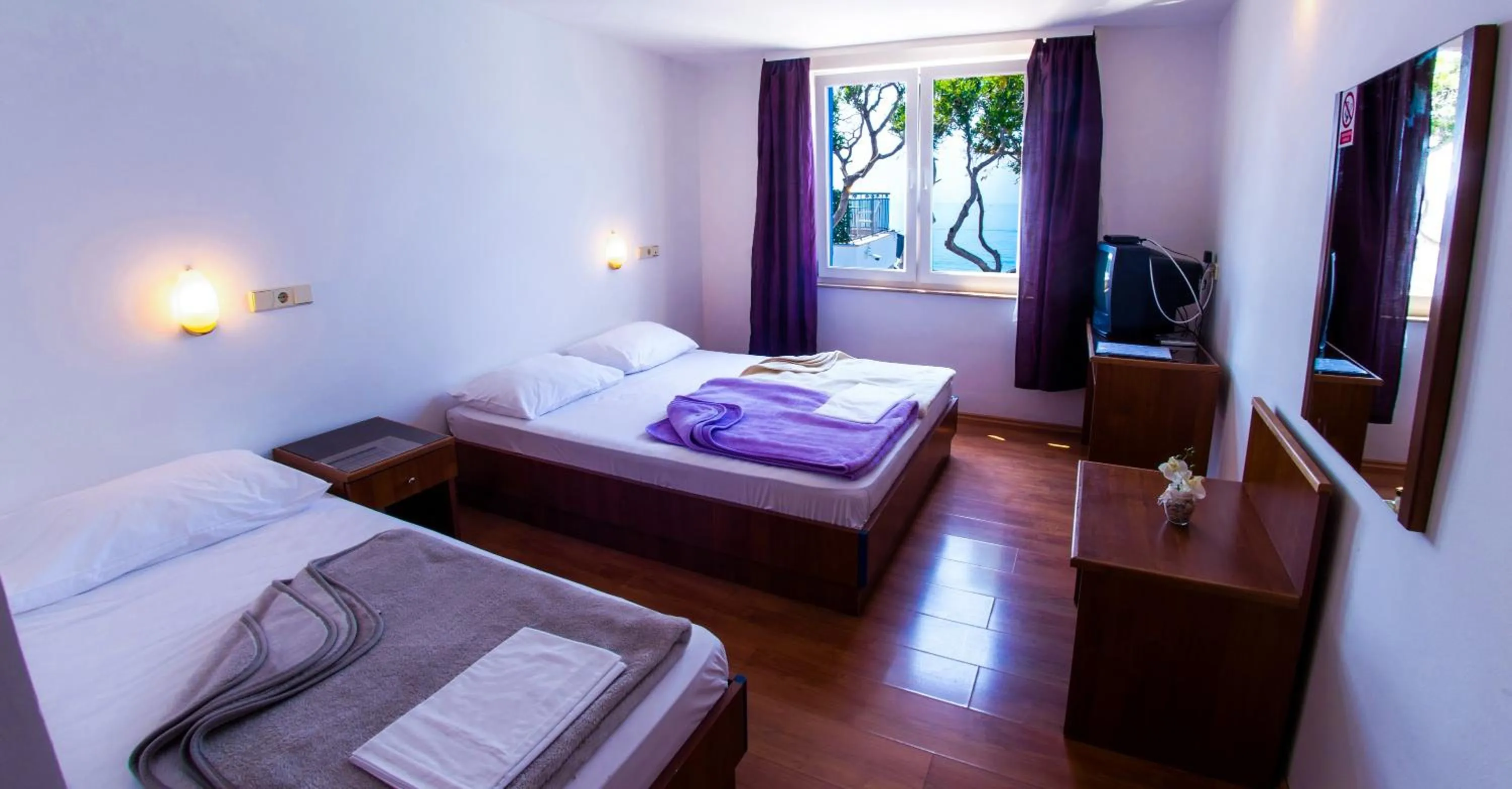 Standard Room with Sea View - single occupancy in Beach Hotel