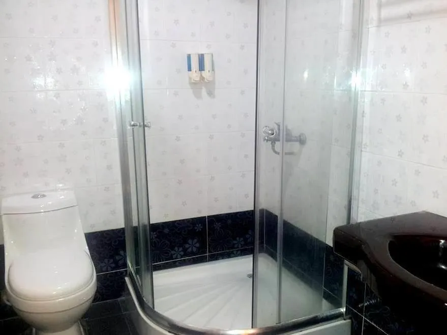 Standard Triple Room in Hotel Bintang Indah