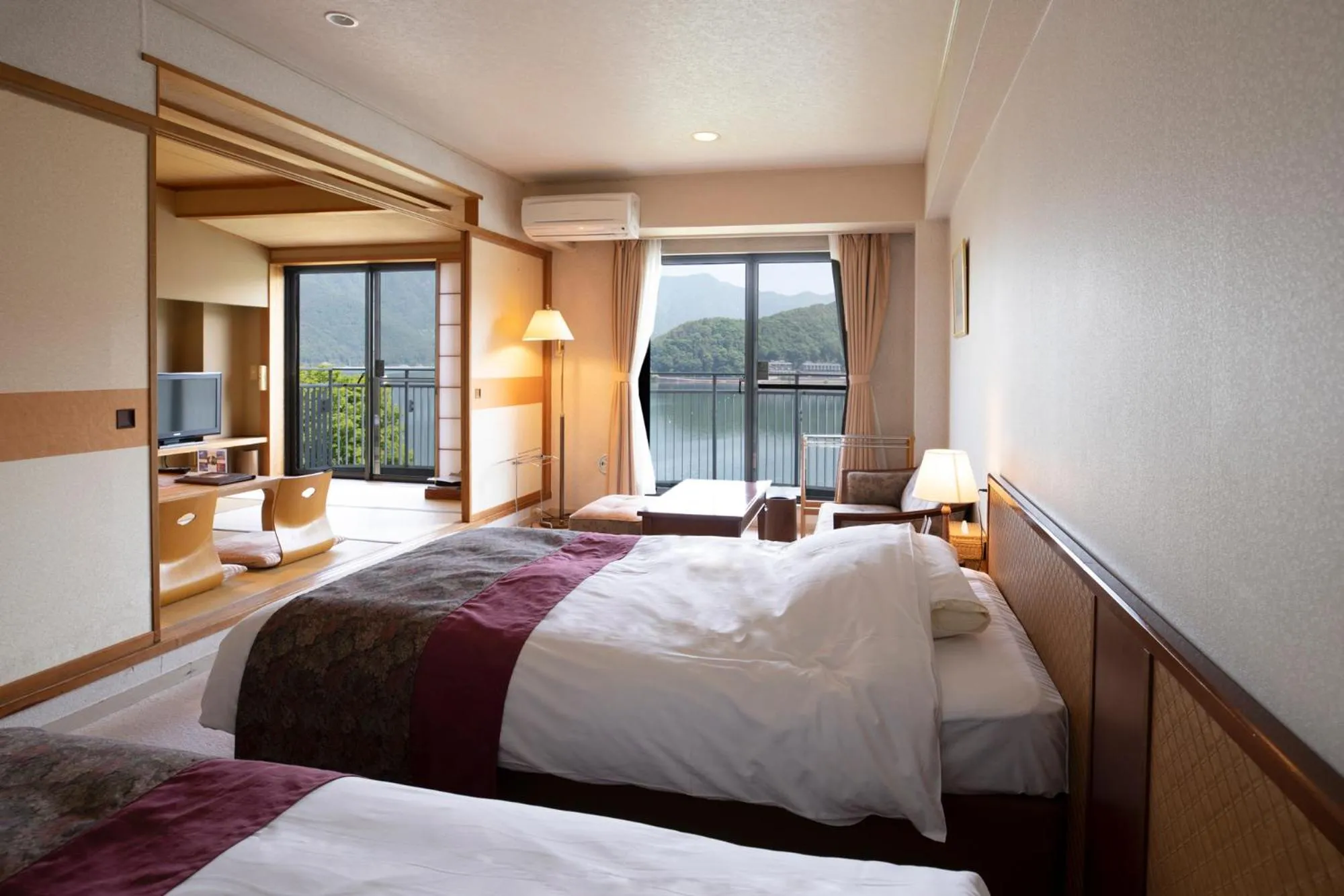 Superior Room with Tatami Area and Lake View - East Building - Non-Smoking in Fuji Lake Hotel