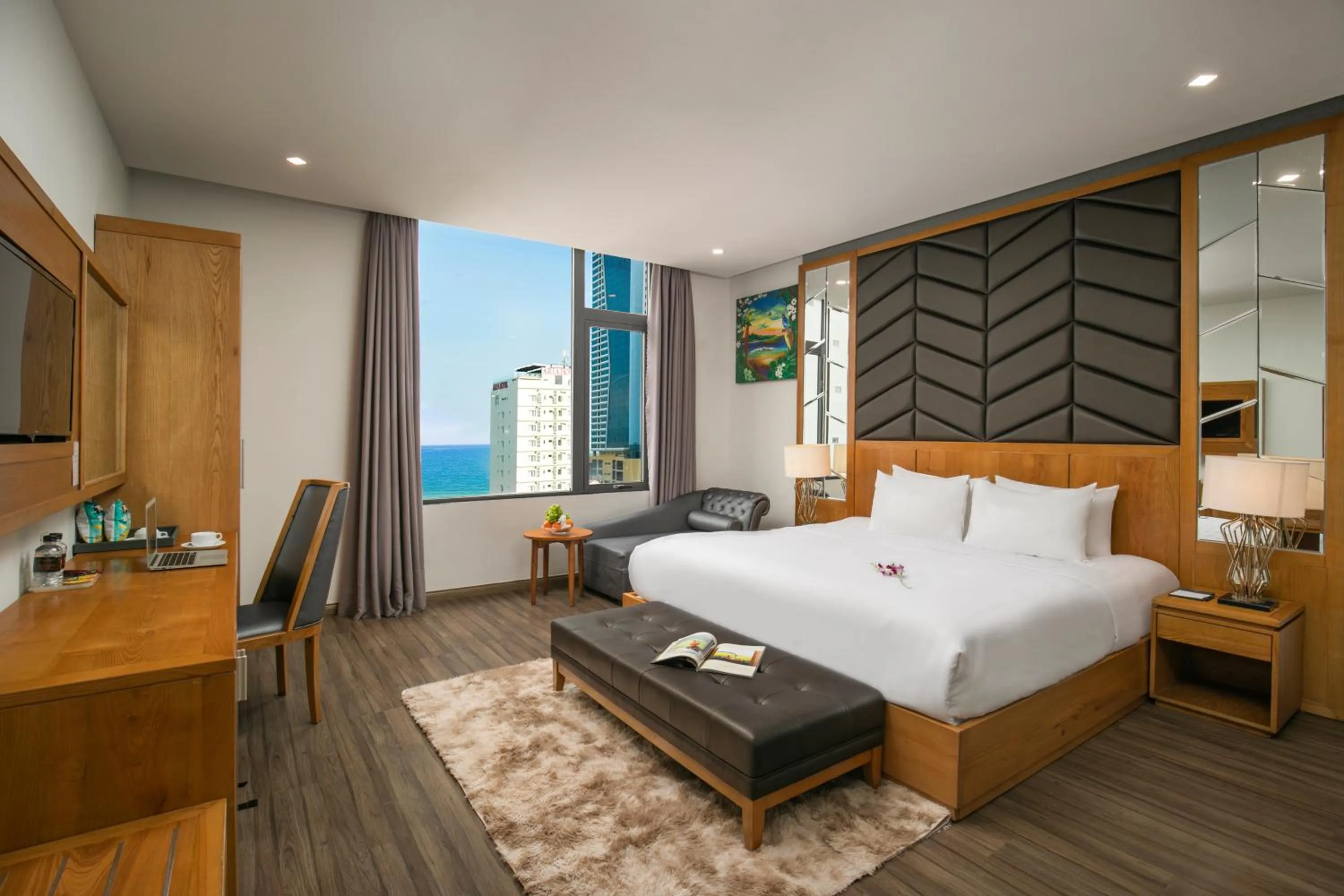 Junior Suite with Sea View in Grand Sunrise Boutique Hotel