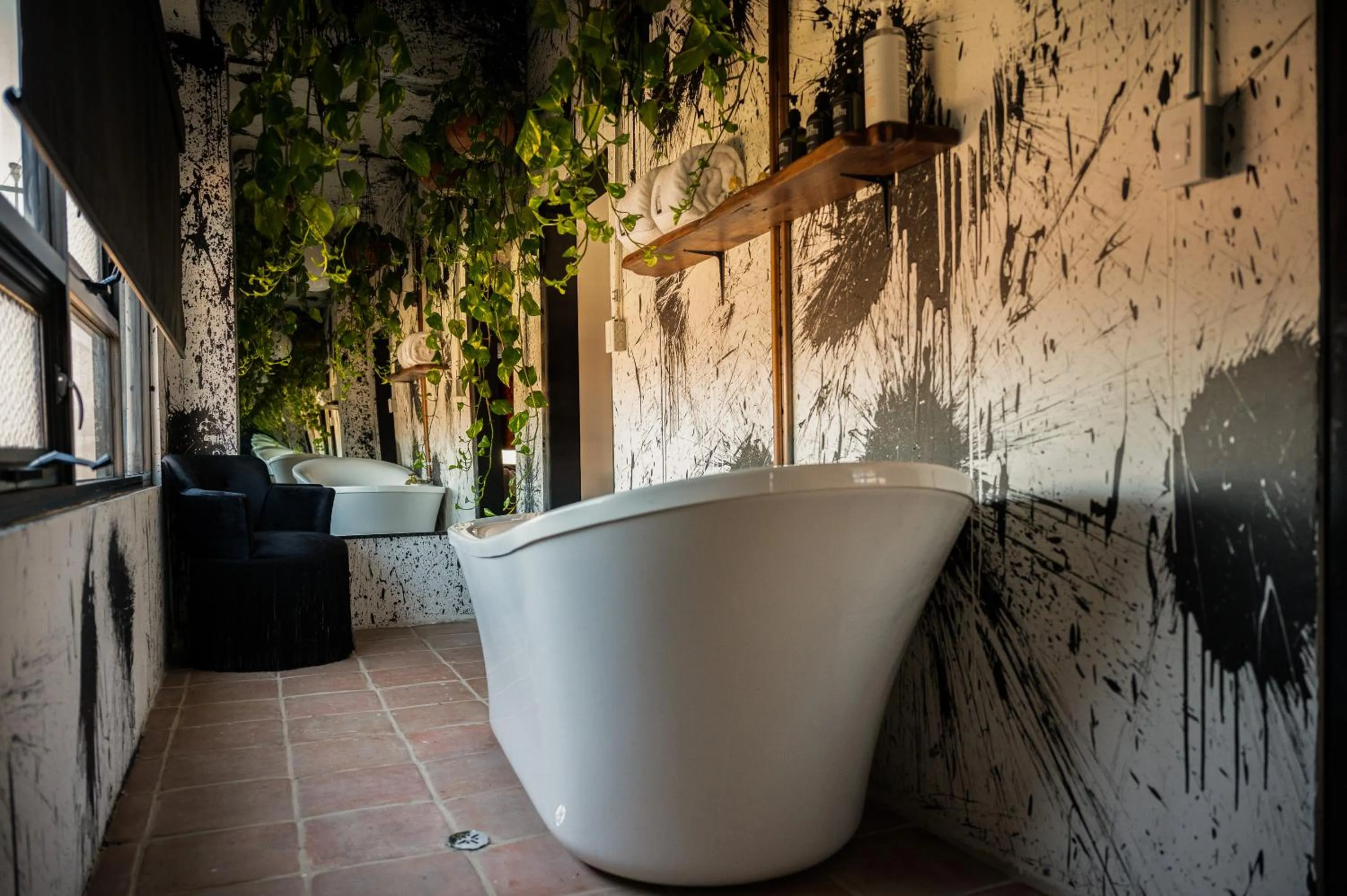 Deluxe Double Room with Bath in Hotel Boutique Lafayette Tijuana