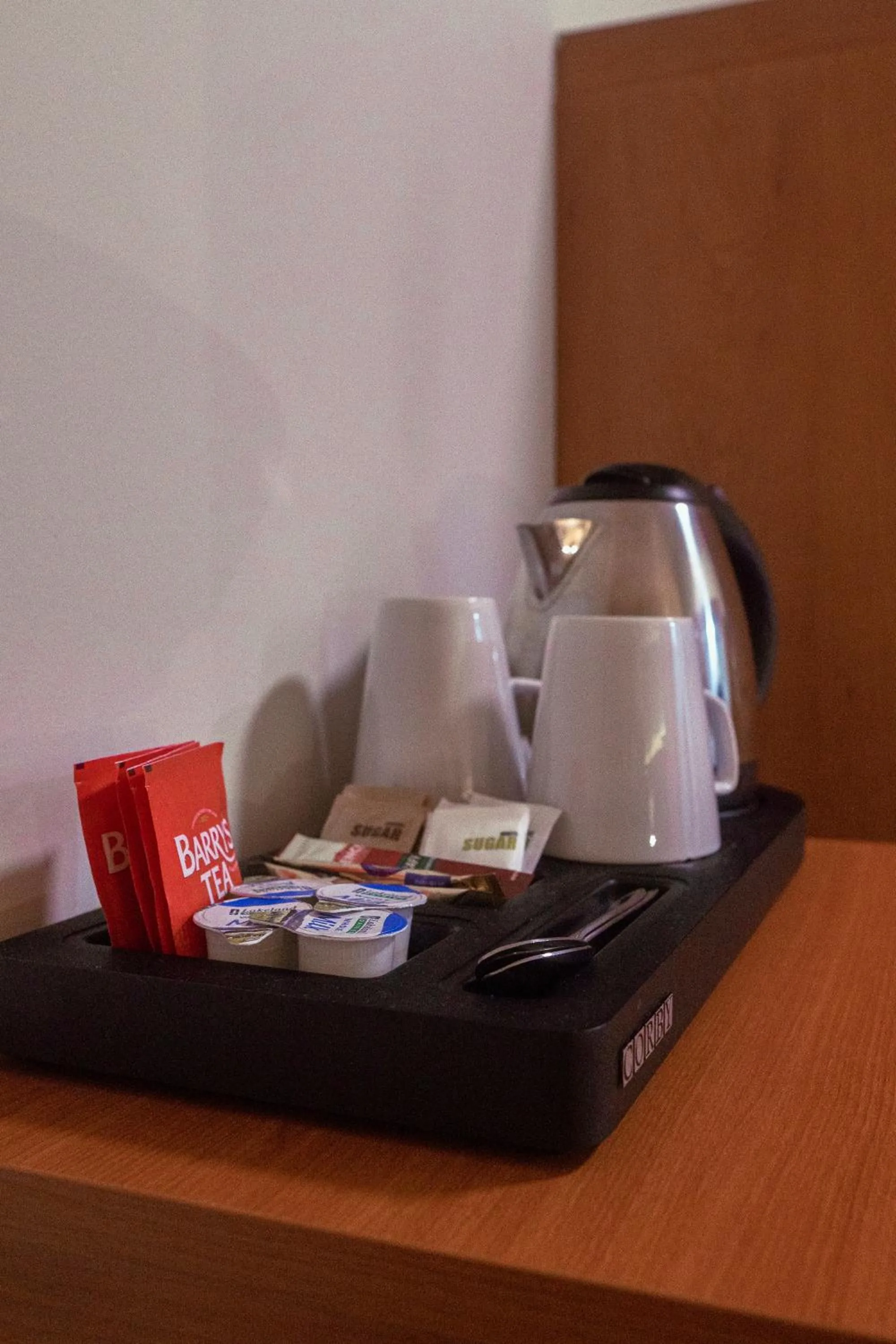 Twin Room in Uppercross House Hotel