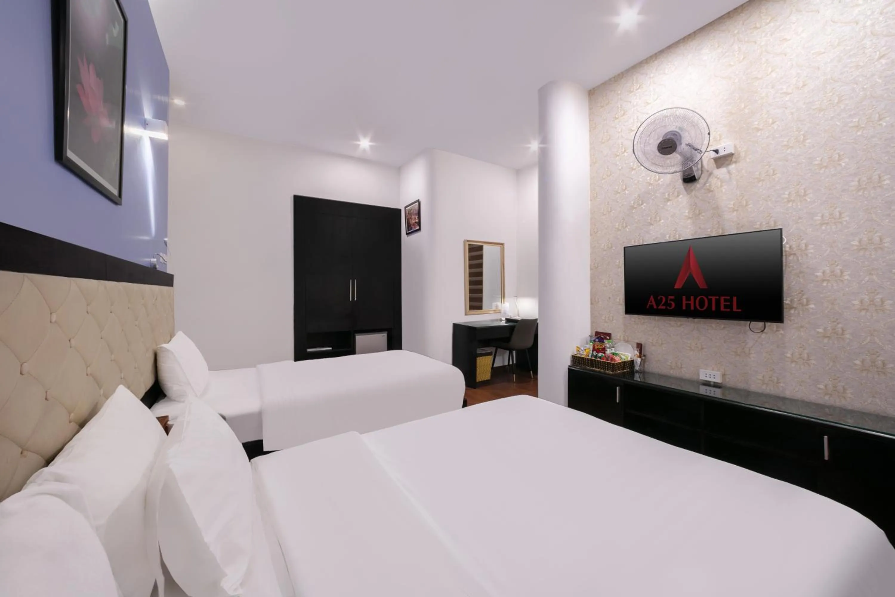 Family Room in A25 Hotel - 15 Hàng Than