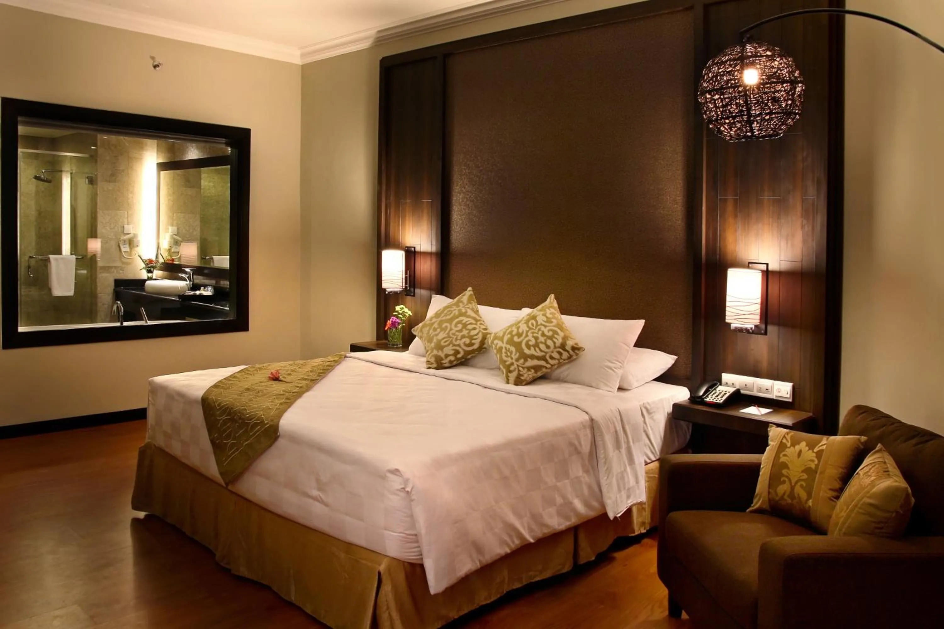 Premier Room with Pool View in The Singhasari Resort Batu