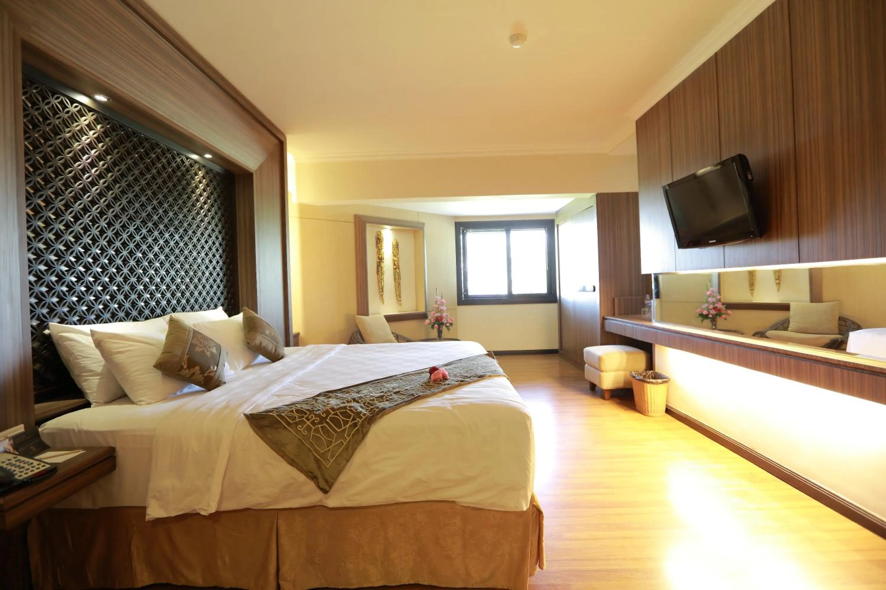 Suite in The Singhasari Resort Batu