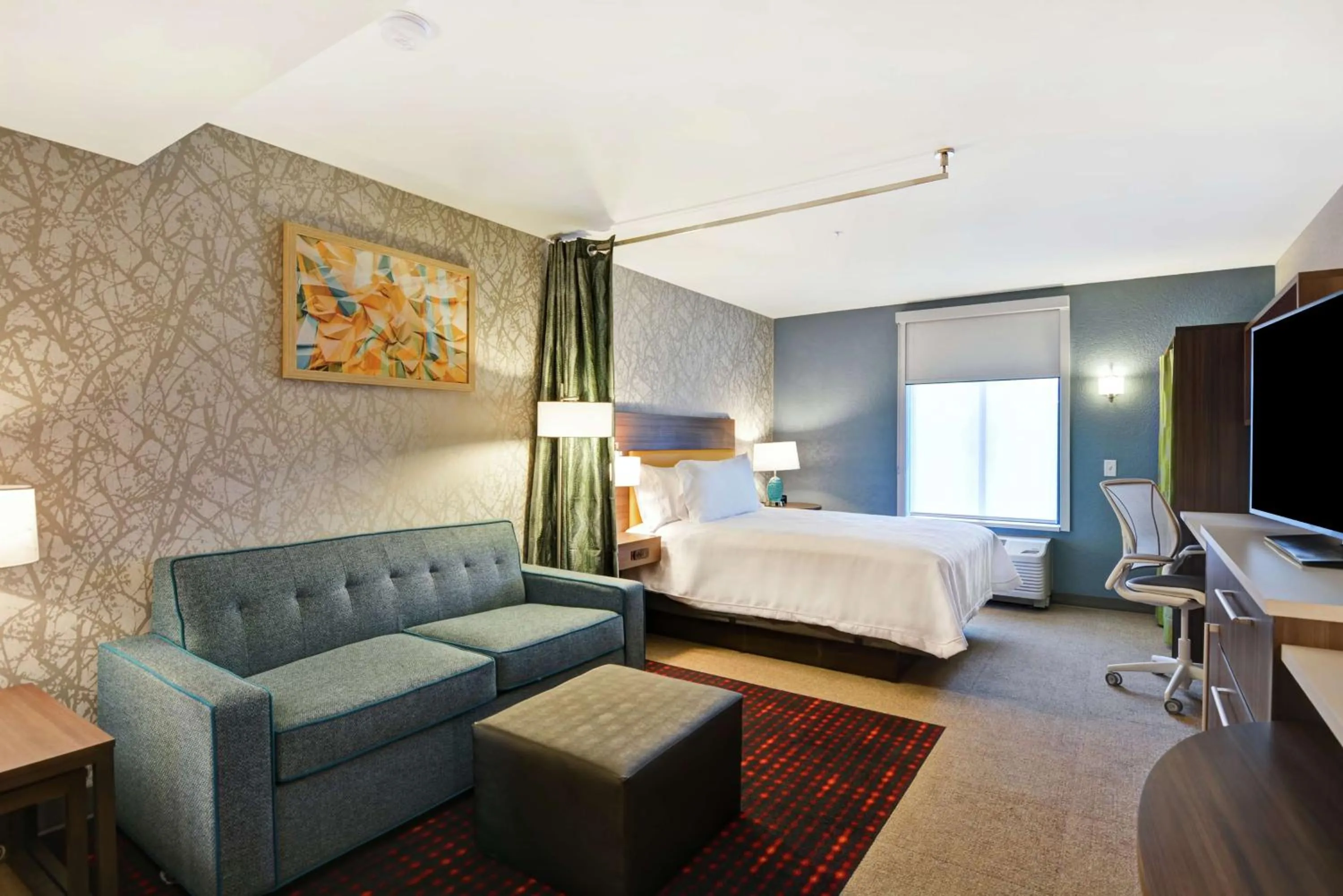 Queen Studio Suite - Hearing Access/Non-Smoking in Home2 Suites By Hilton Beaufort