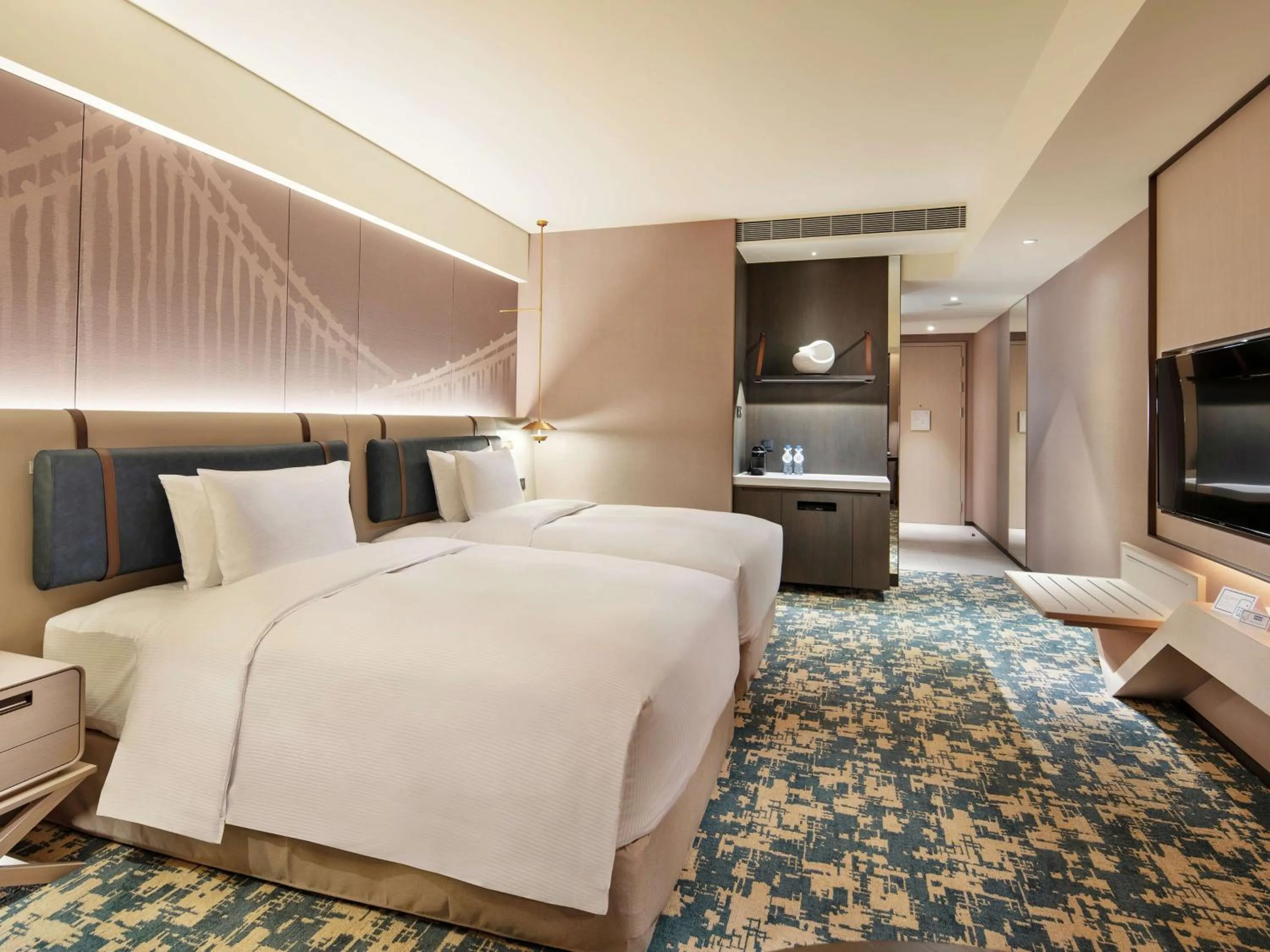 Twin Room in Hilton Taipei Sinban