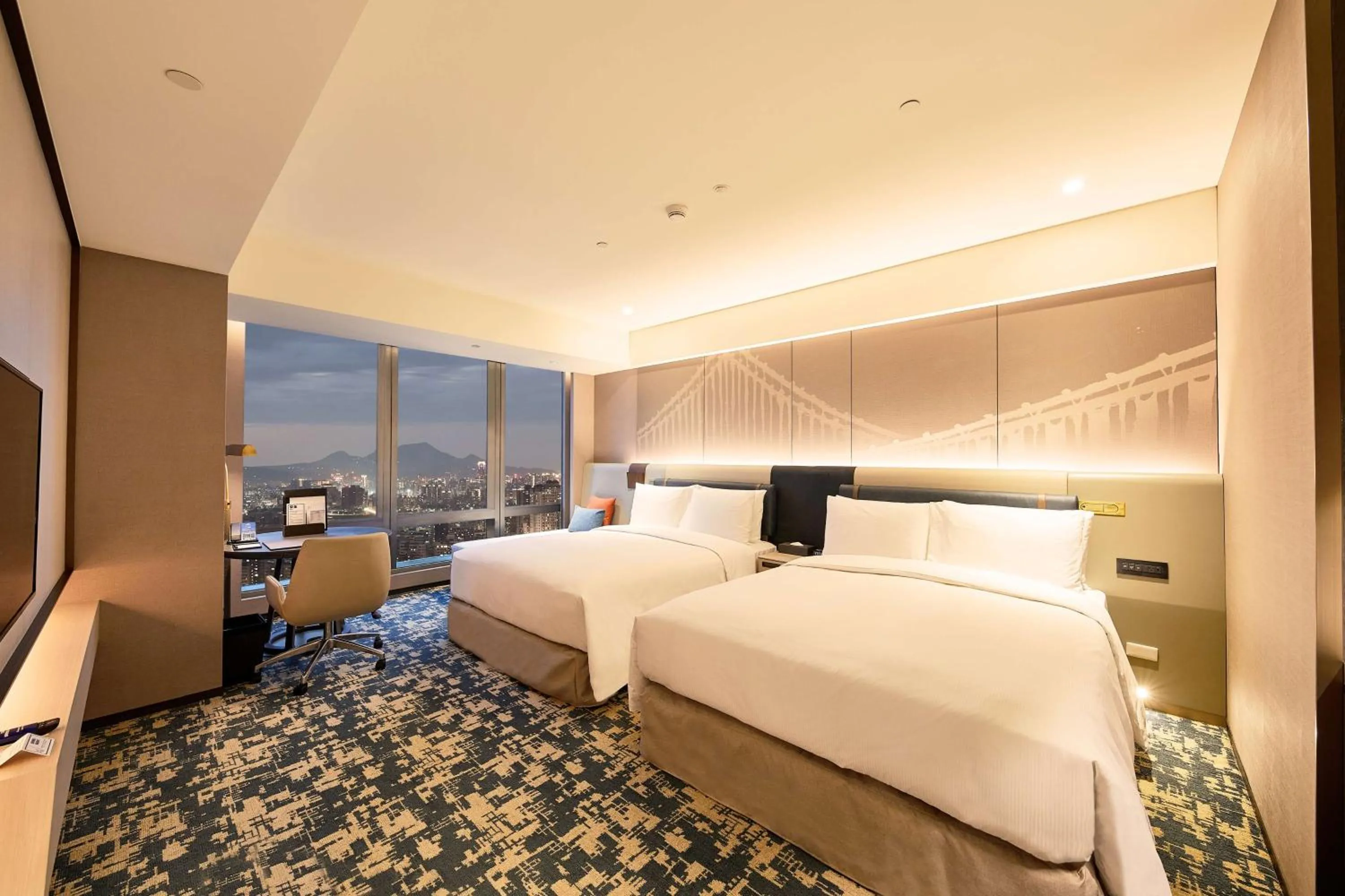 Queen Room with Two Queen Beds in Hilton Taipei Sinban