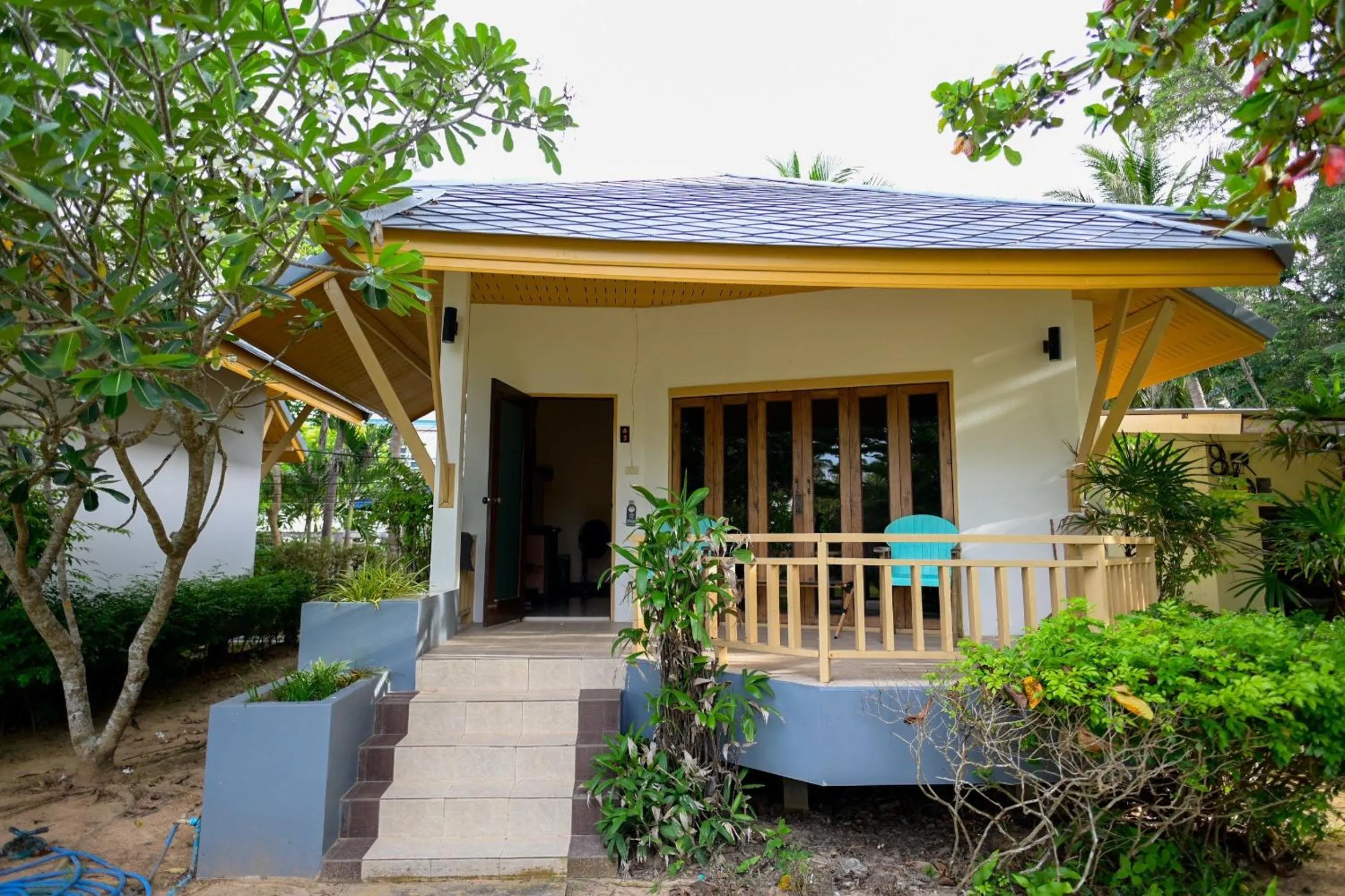 Deluxe Twin Bungalow in Saphli Villa