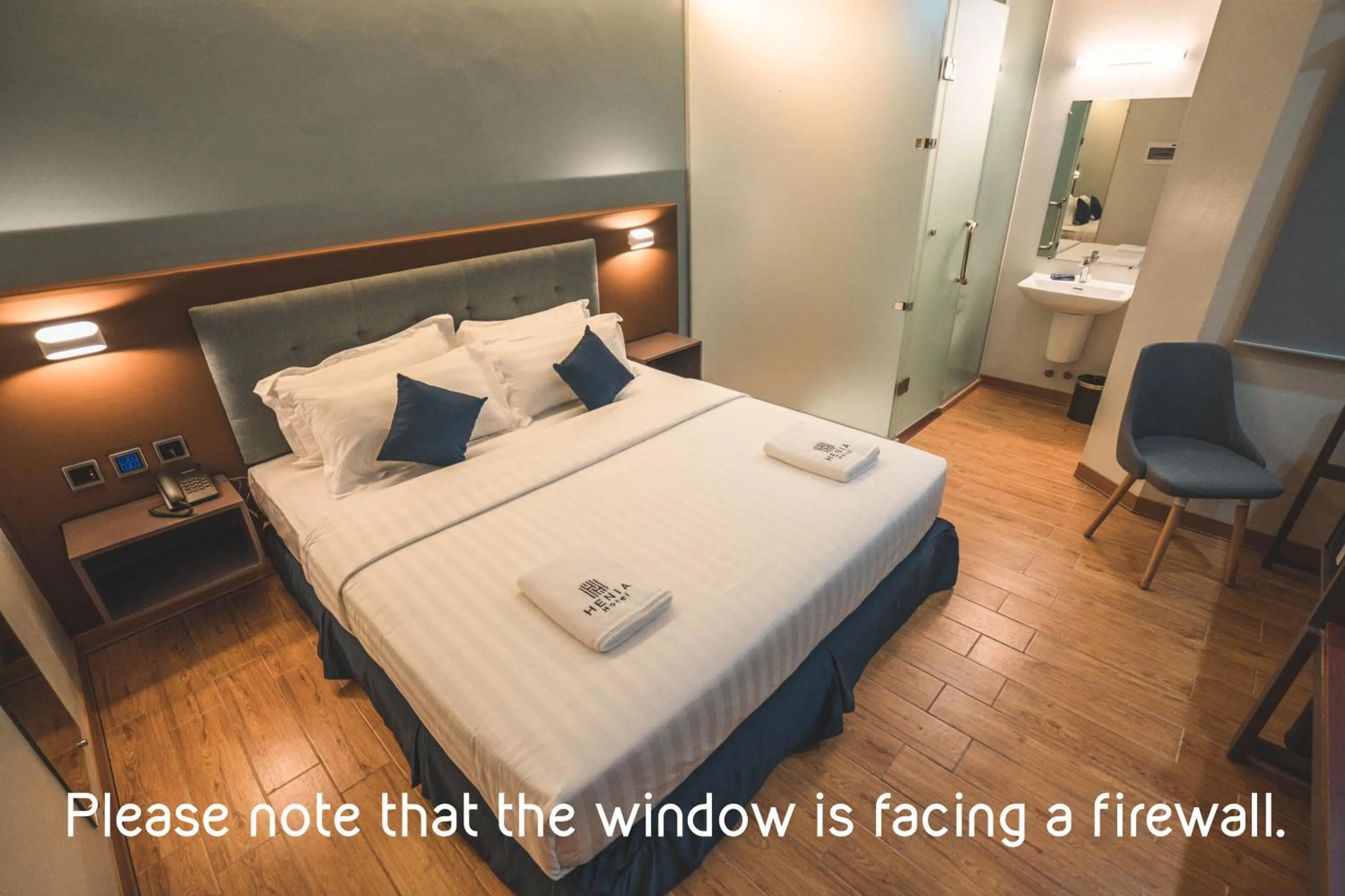 Double Room in Henia Hotel