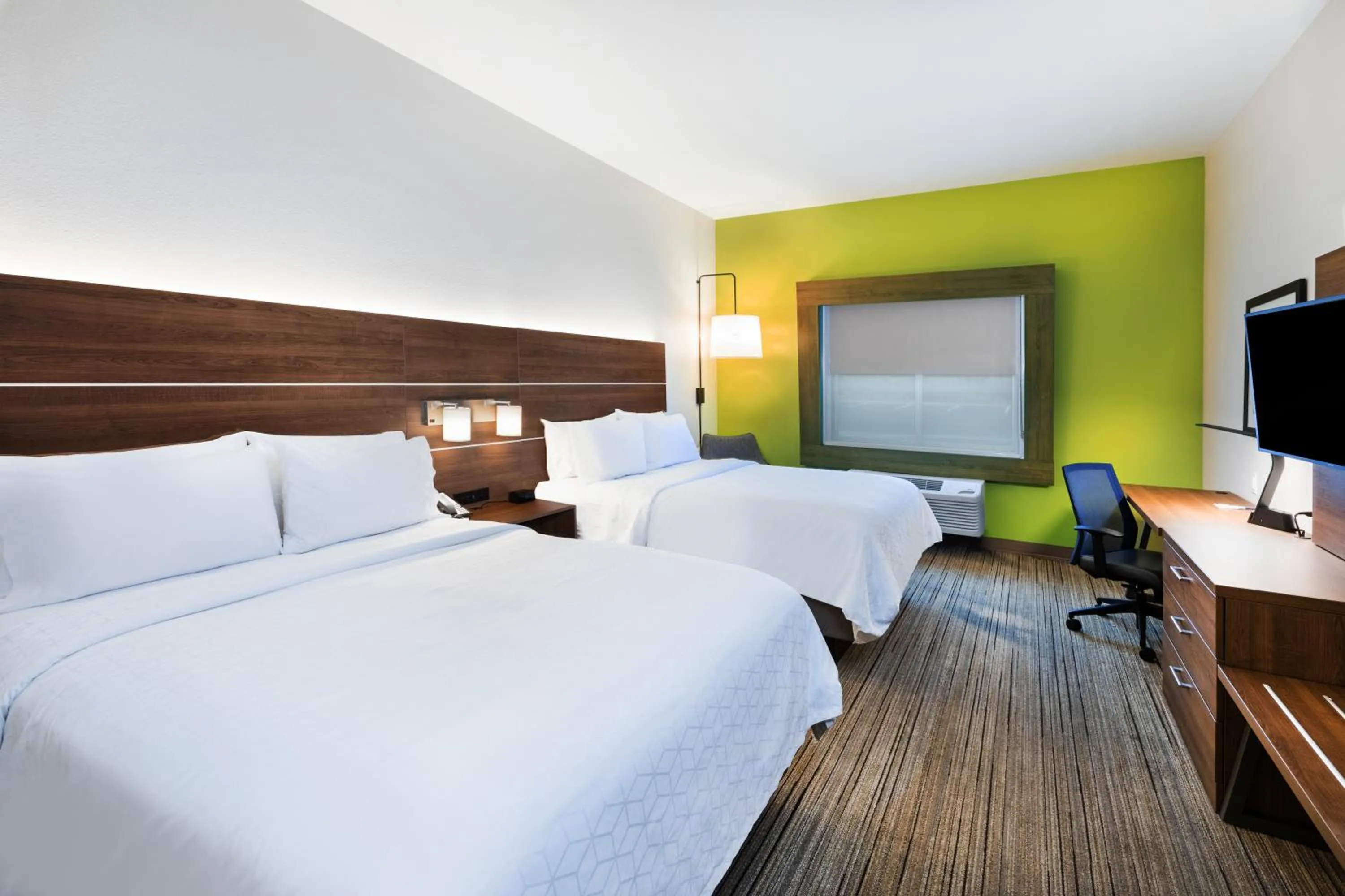 Standard Room with Two Queen Beds in Holiday Inn Express & Suites Junction by IHG