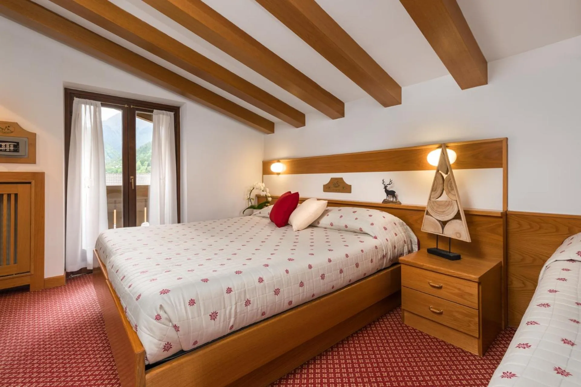 Standard Family Room in Hotel Bellavista