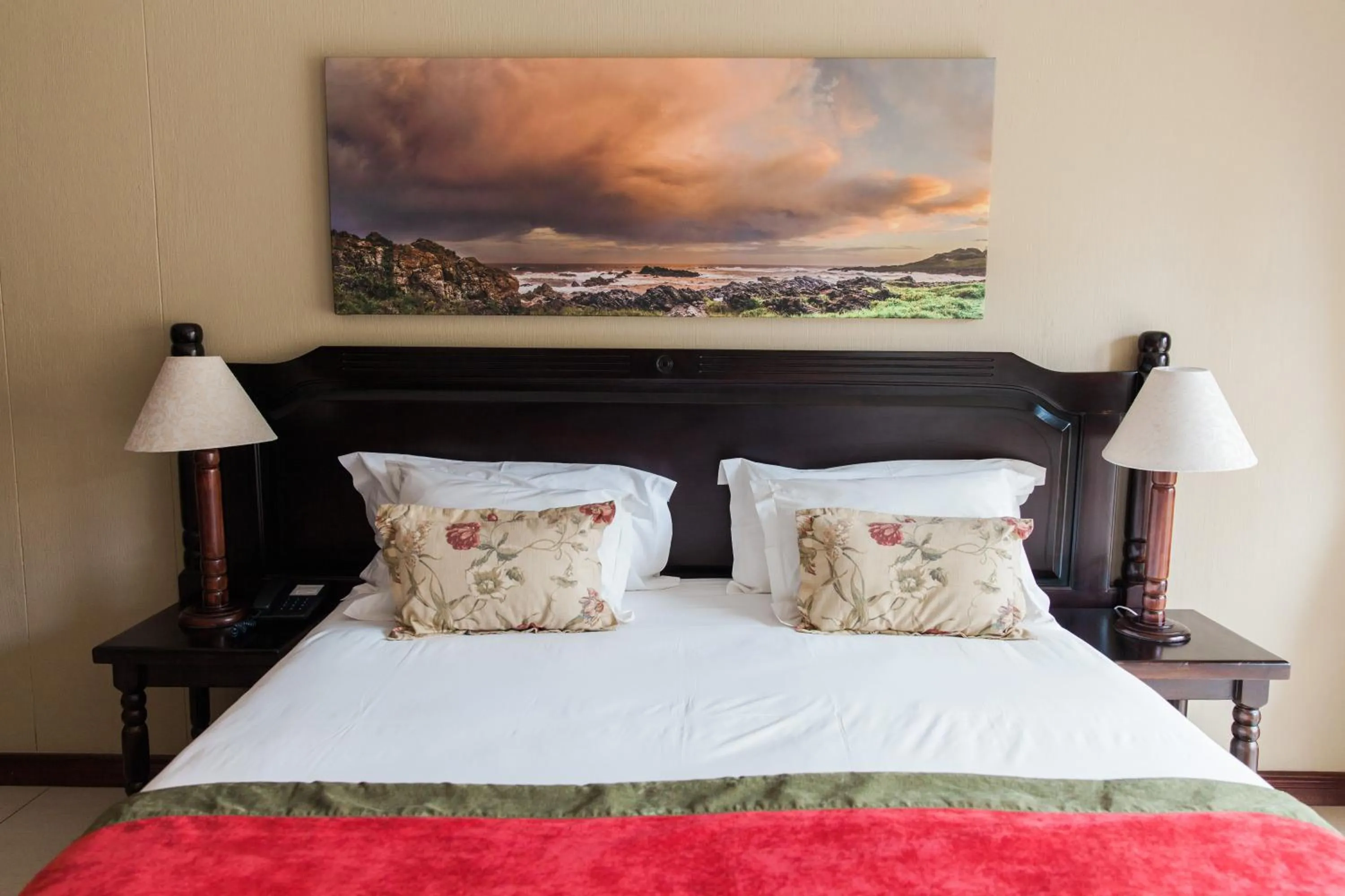 Executive Double or Twin Room - single occupancy in Umthunzi Hotel and Conference
