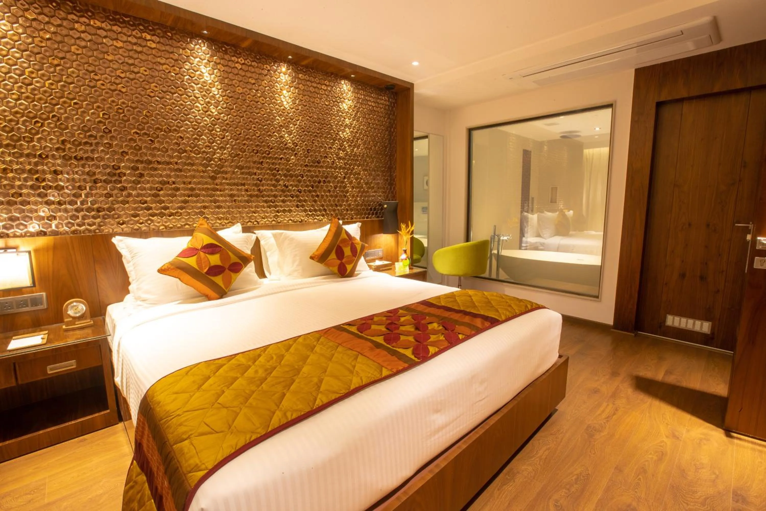 Executive Suite - single occupancy in Hotel Span International